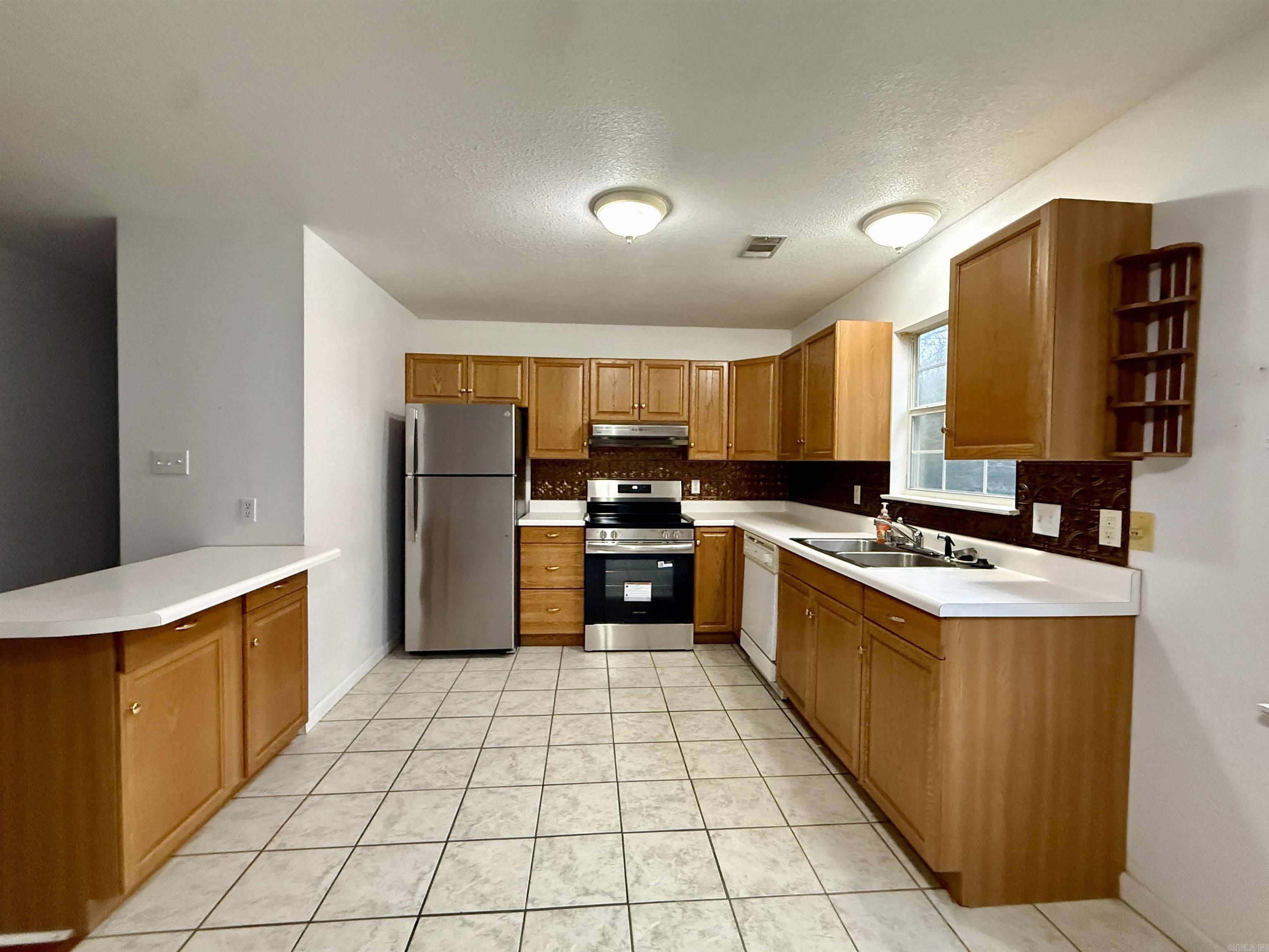 GLASSCOCKS - Residential