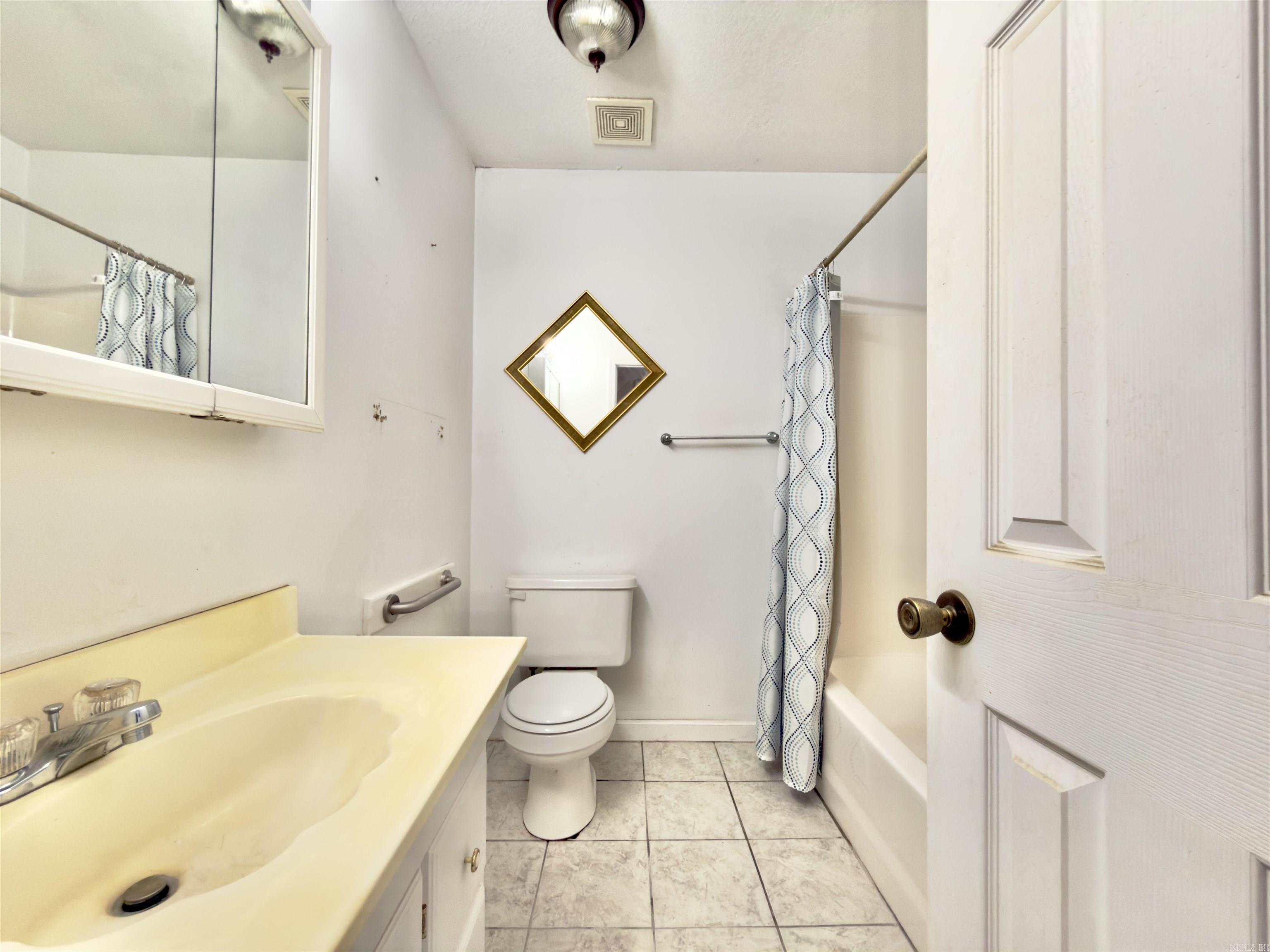 GLASSCOCKS - Residential