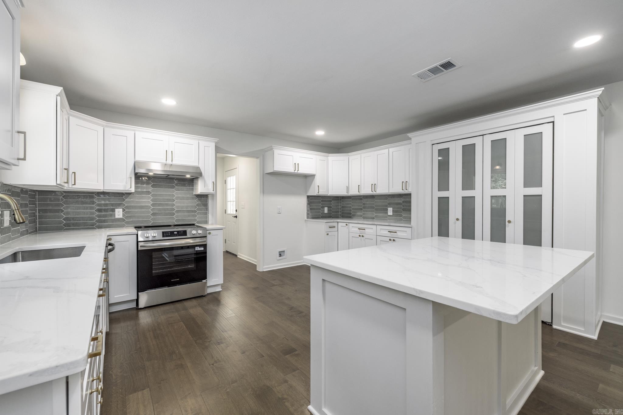 WESTERN HILLS ADDN - Residential