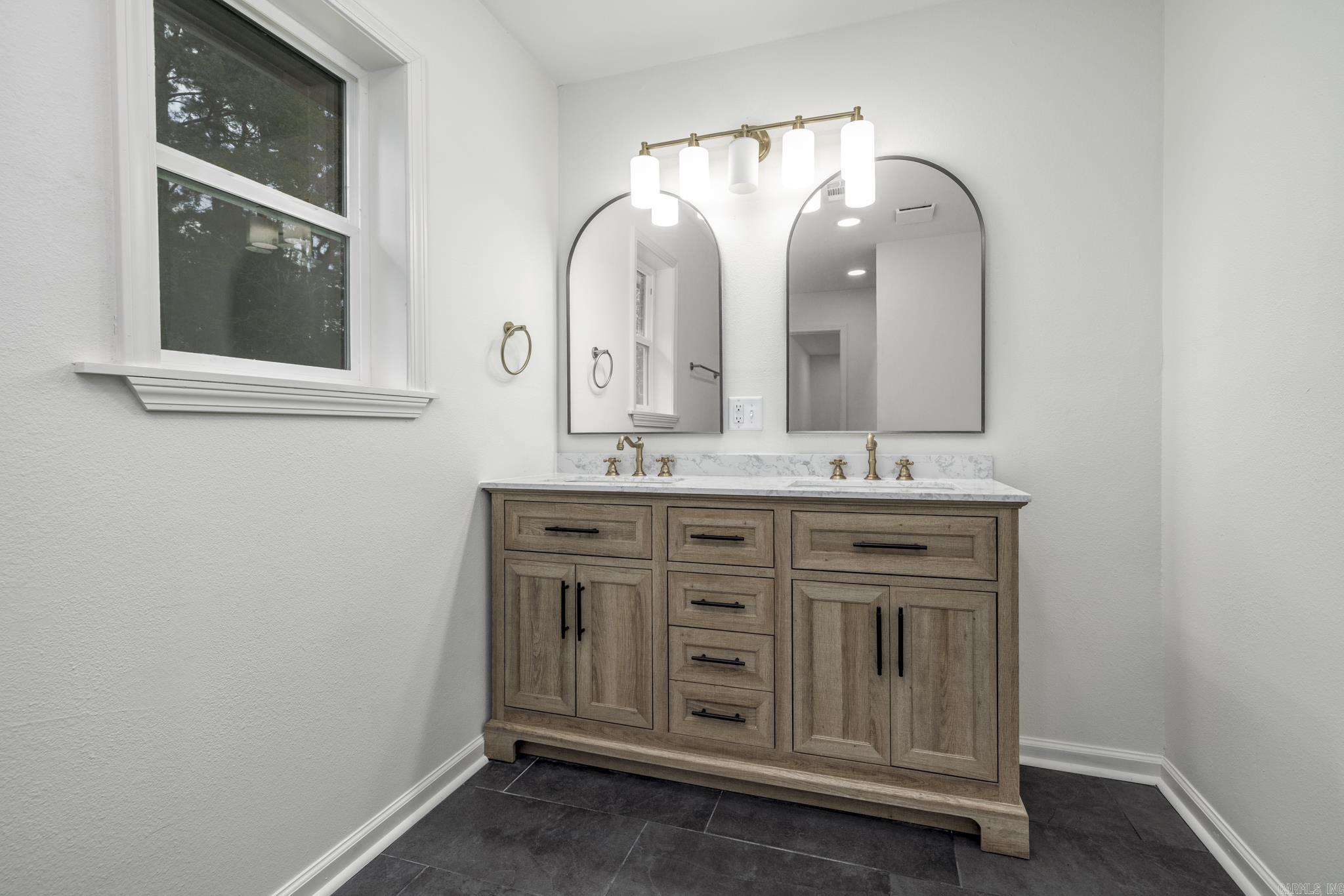 WESTERN HILLS ADDN - Residential