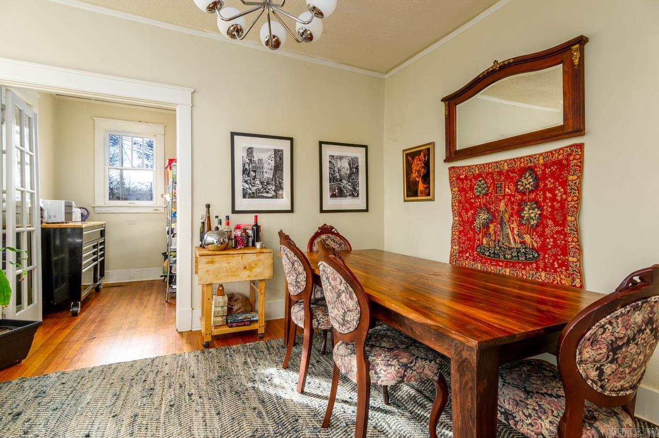 Weldon E Wrights - Residential