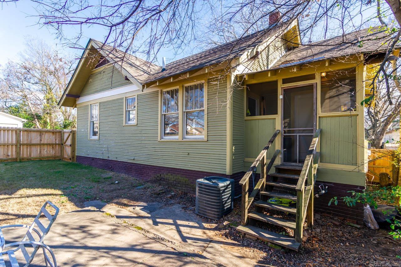 Weldon E Wrights - Residential