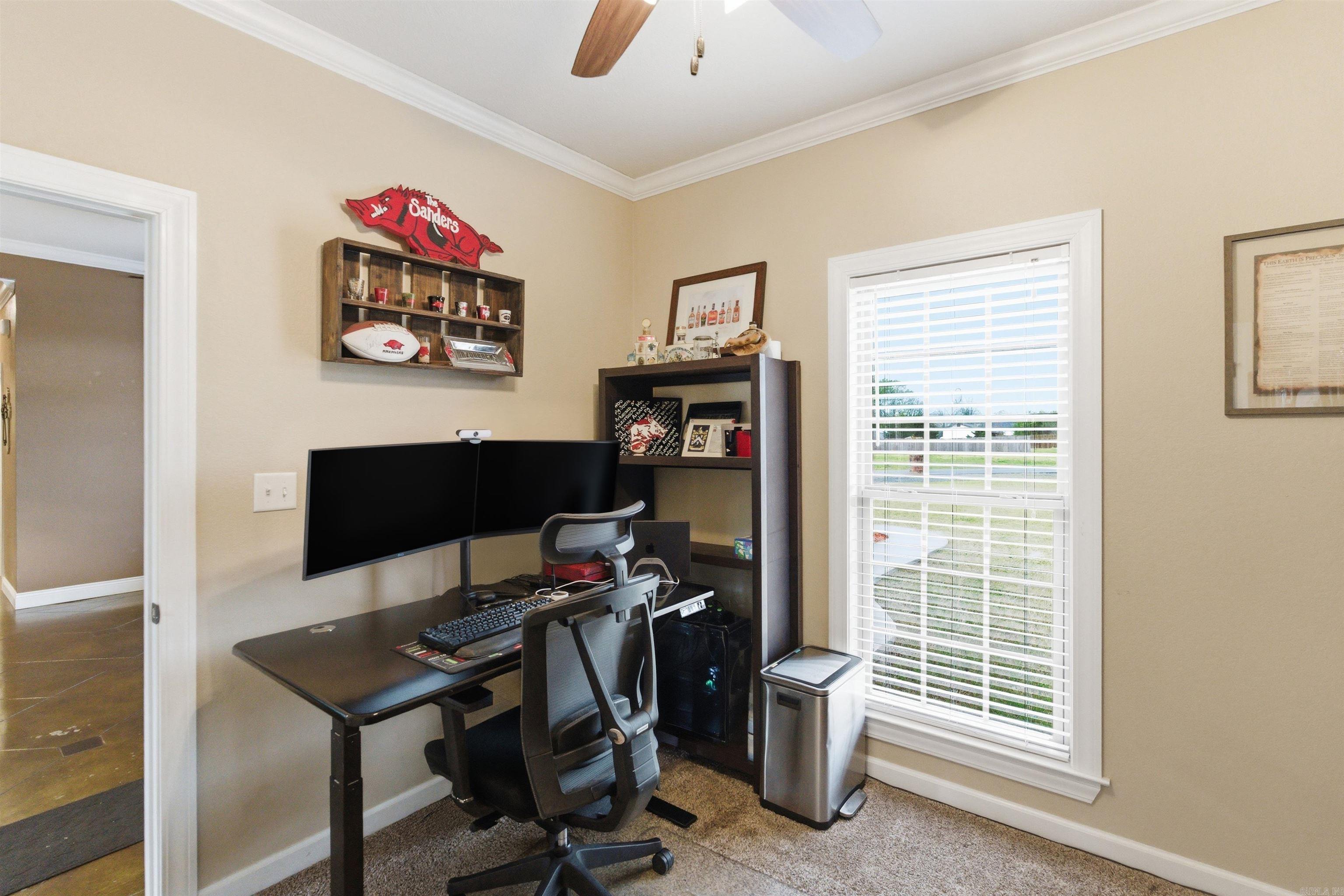 HUNTINGTON ESTATES - Residential