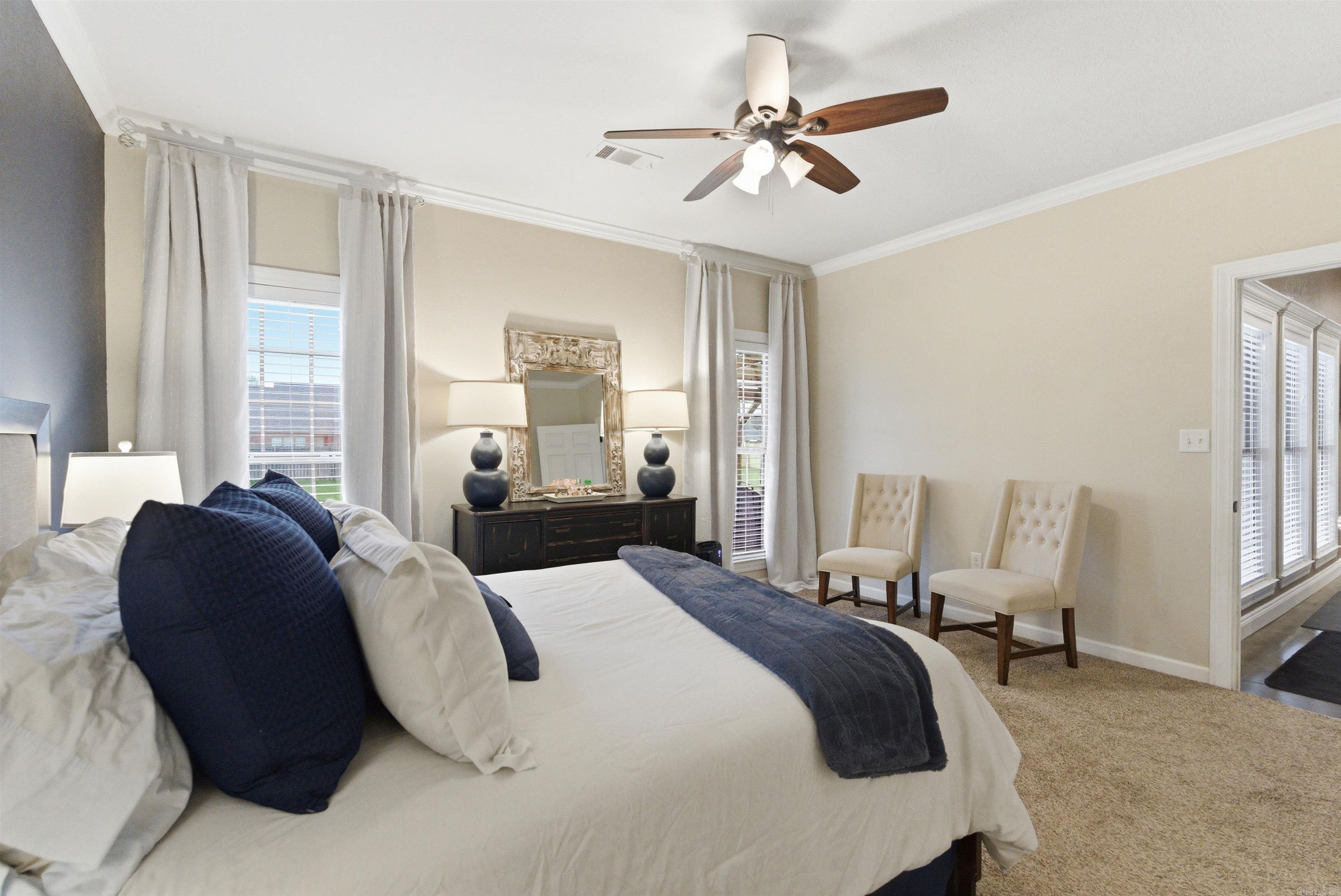 HUNTINGTON ESTATES - Residential