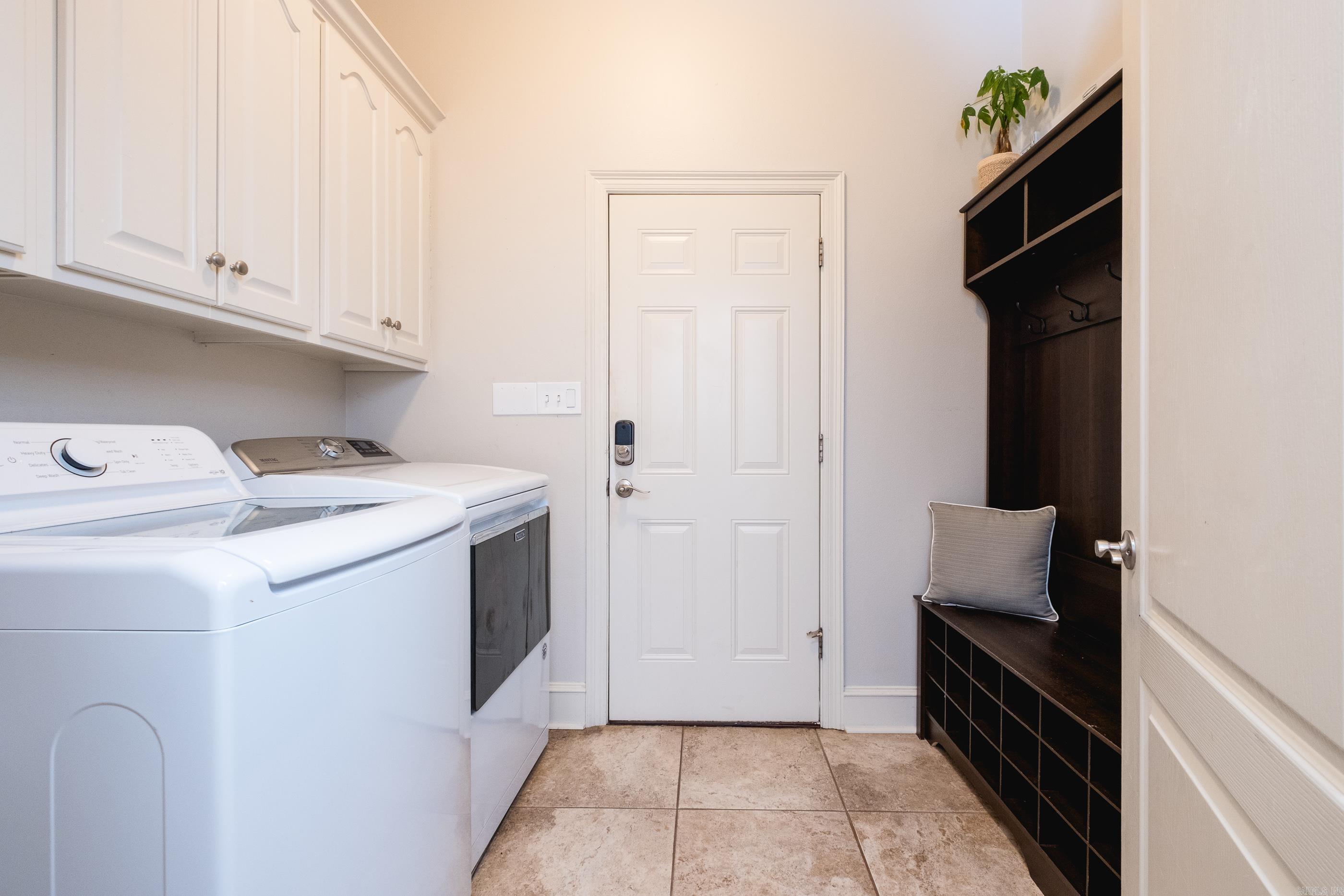 CHENAL VALLEY SEZANNE COURT - Residential