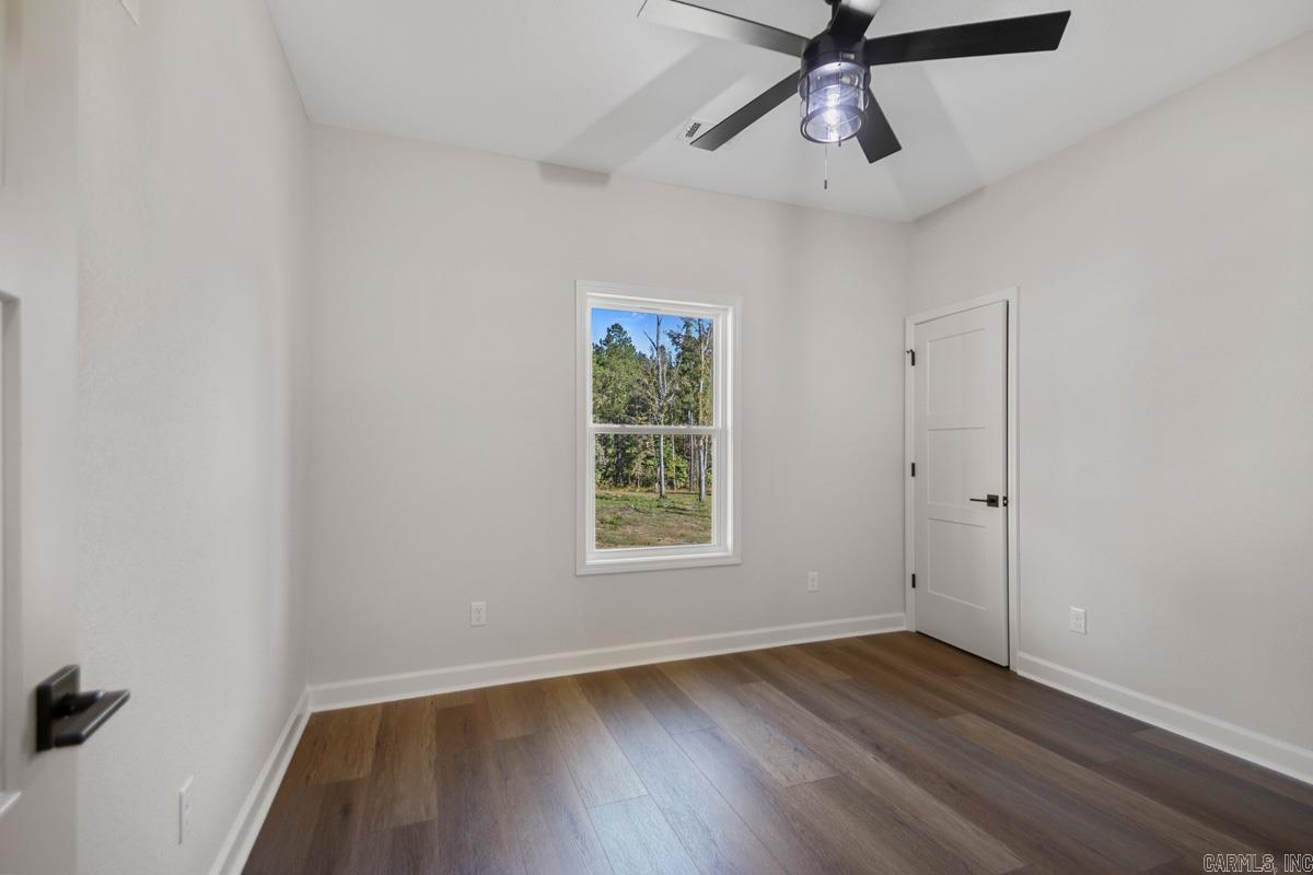 WINCHESTER ESTATES - Residential