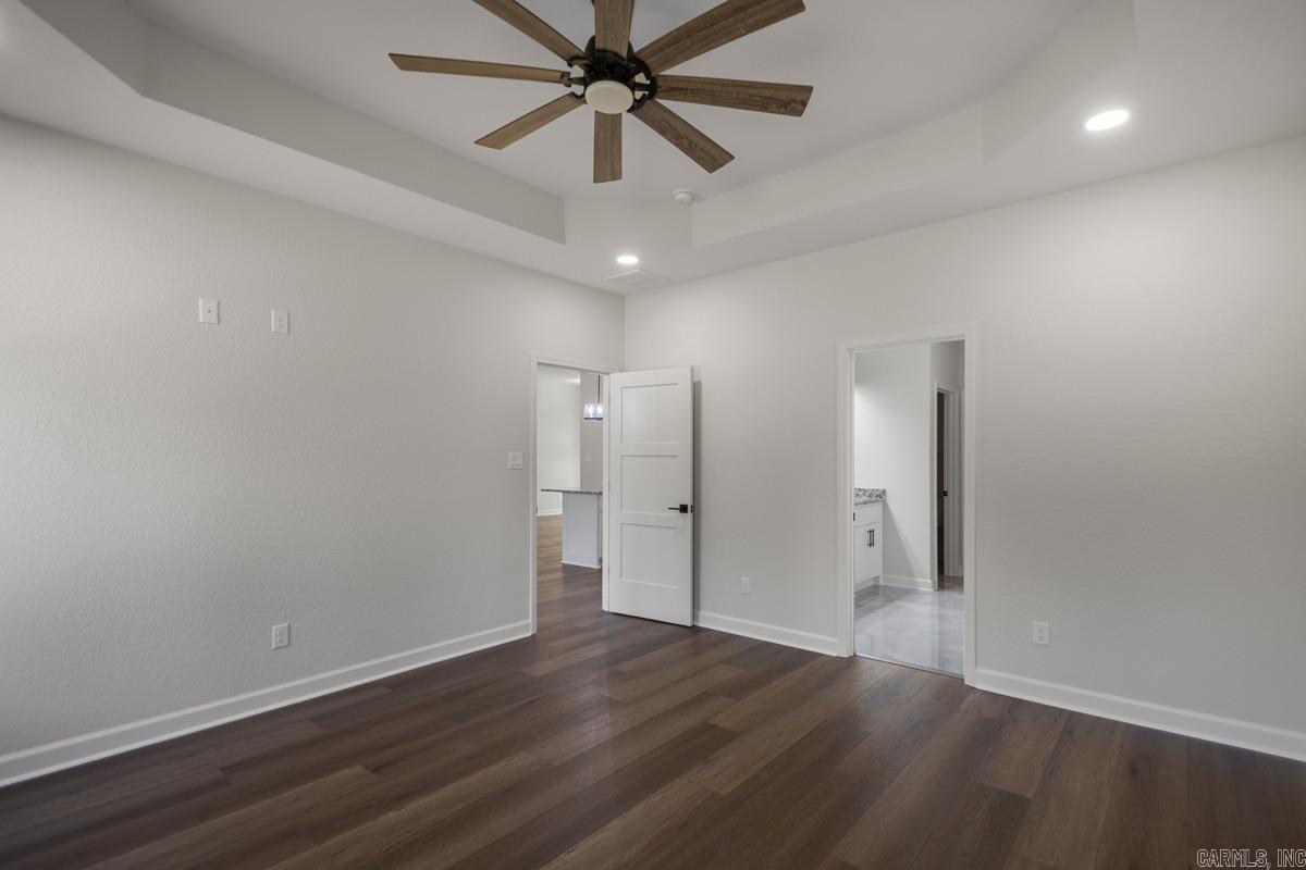 WINCHESTER ESTATES - Residential