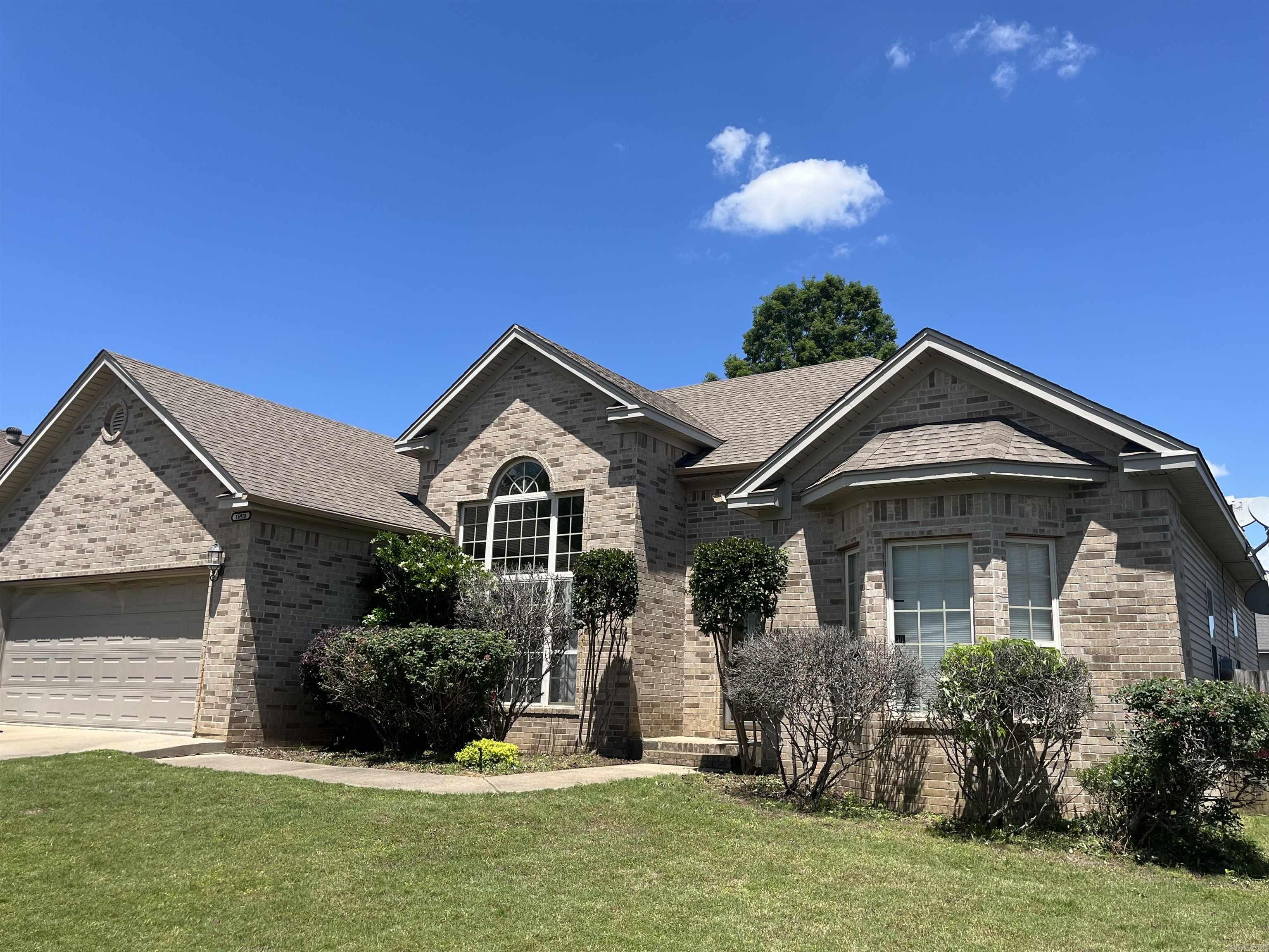 This home has been well kept. Its Only minutes from I-30 and convenient to Outlet Mall in Little Rock. Vaulted ceilings in Great Room, and in the dining room! Nice Kitchen with bar, and eat in Kitchen area. There is a Separate office that could be used as a living room or bonus room. Master suite that includes bath and separate shower. Split floor plan. Fully Fenced backyard with a mostly new fence with patio off the kitchen. Its in the Bryant schools district!