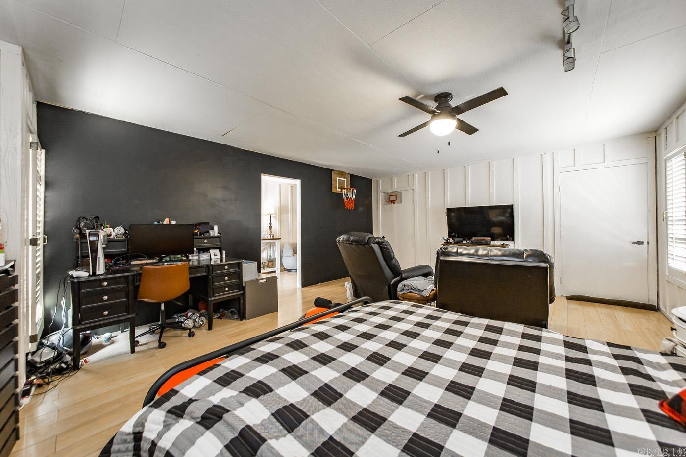 MORRIS - Residential