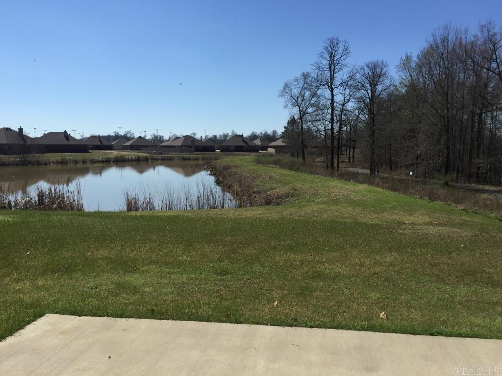 COUNTRY CLUB OF ARK THE - Residential Lease