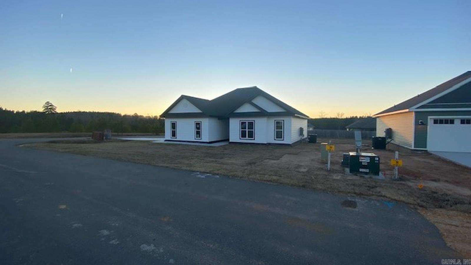 DEER CREEK SPRINGS - Residential