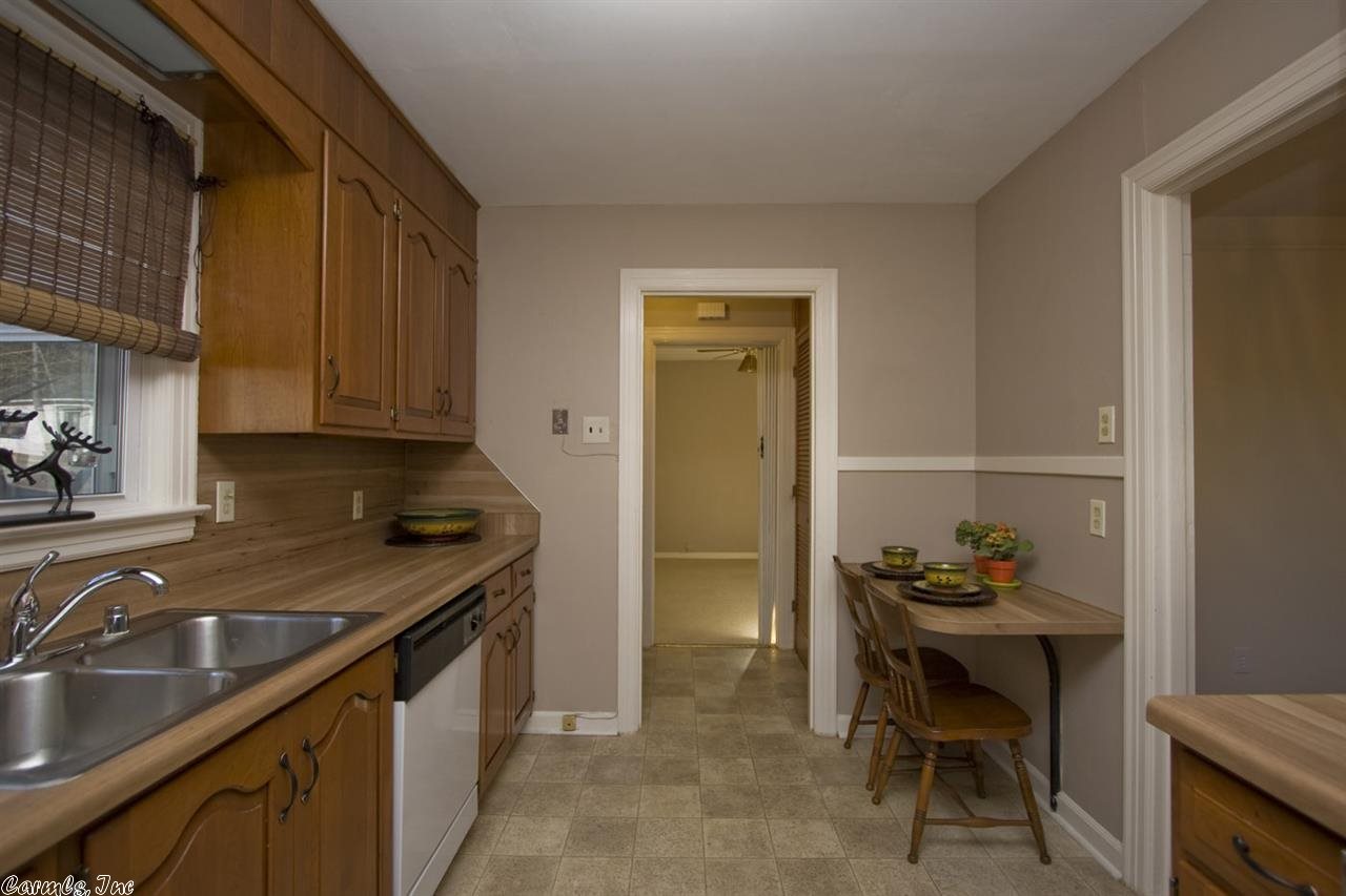 KINGWOOD PLACE - Residential