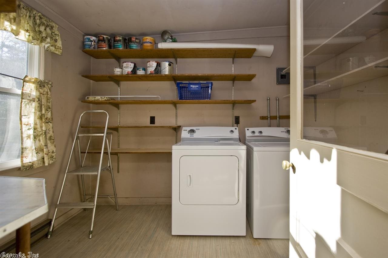 KINGWOOD PLACE - Residential