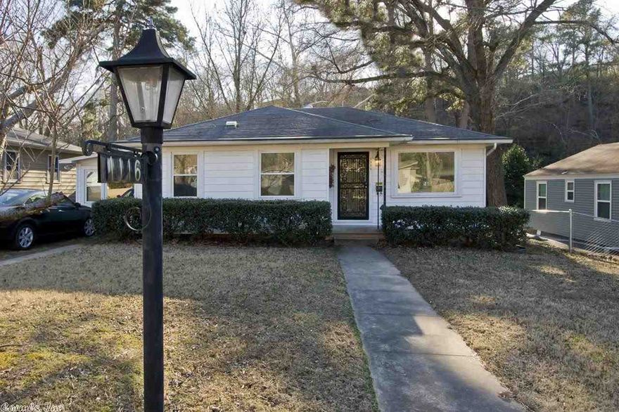 Spacious level fenced backyard w/privacy behind, storage building & patio. Interior painted a year ago. Hardwoods & H/W under carpet. Quaker brand cherry cabinets. KITCHEN STOVE WILL BE REPLACED in Feb w/a newer white one. Refrig & fairly new washer & dryer can remain. New vent hood. A/C replaced in past few years. Master BR large enough for king-size bed.lLR-DR combo + Den w/bookcases. Sun porch & laundry room (included in SF) has heat but not A/C. Water pressure regulator in 2014. Gutter guards. Patio -