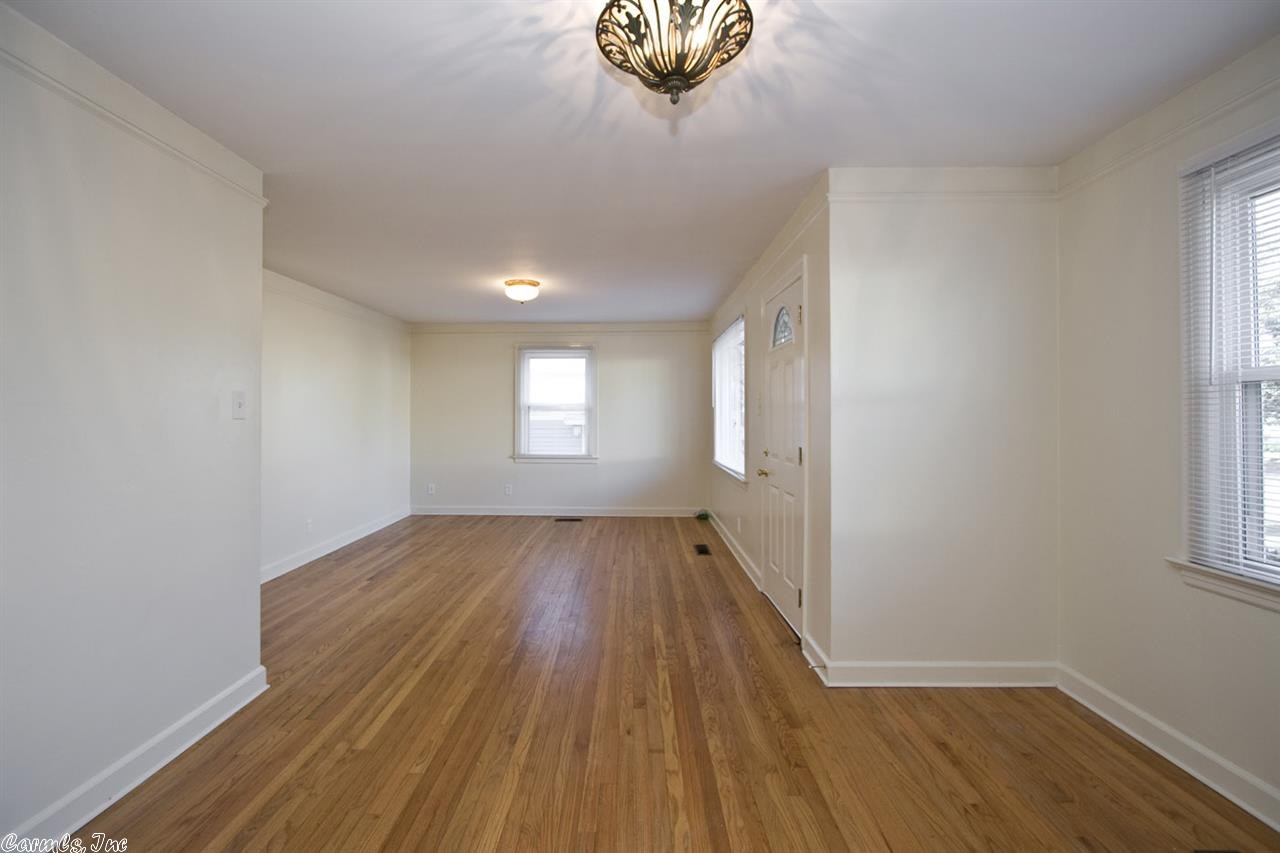 KINGWOOD PLACE - Residential