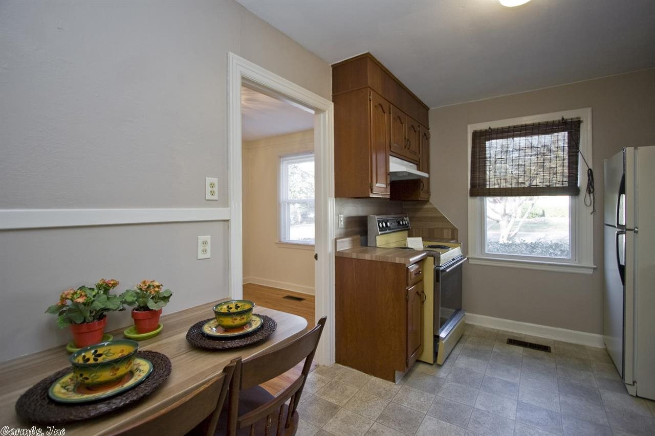 KINGWOOD PLACE - Residential