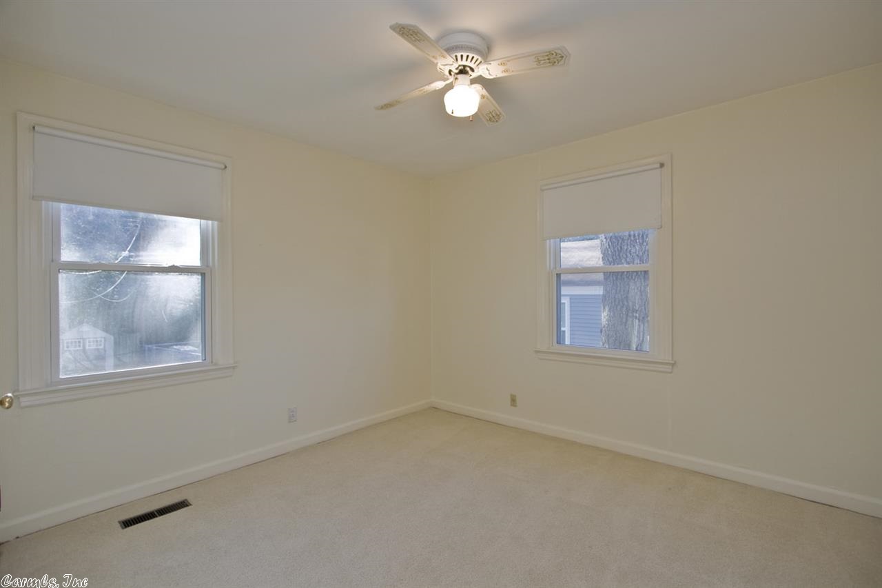 KINGWOOD PLACE - Residential