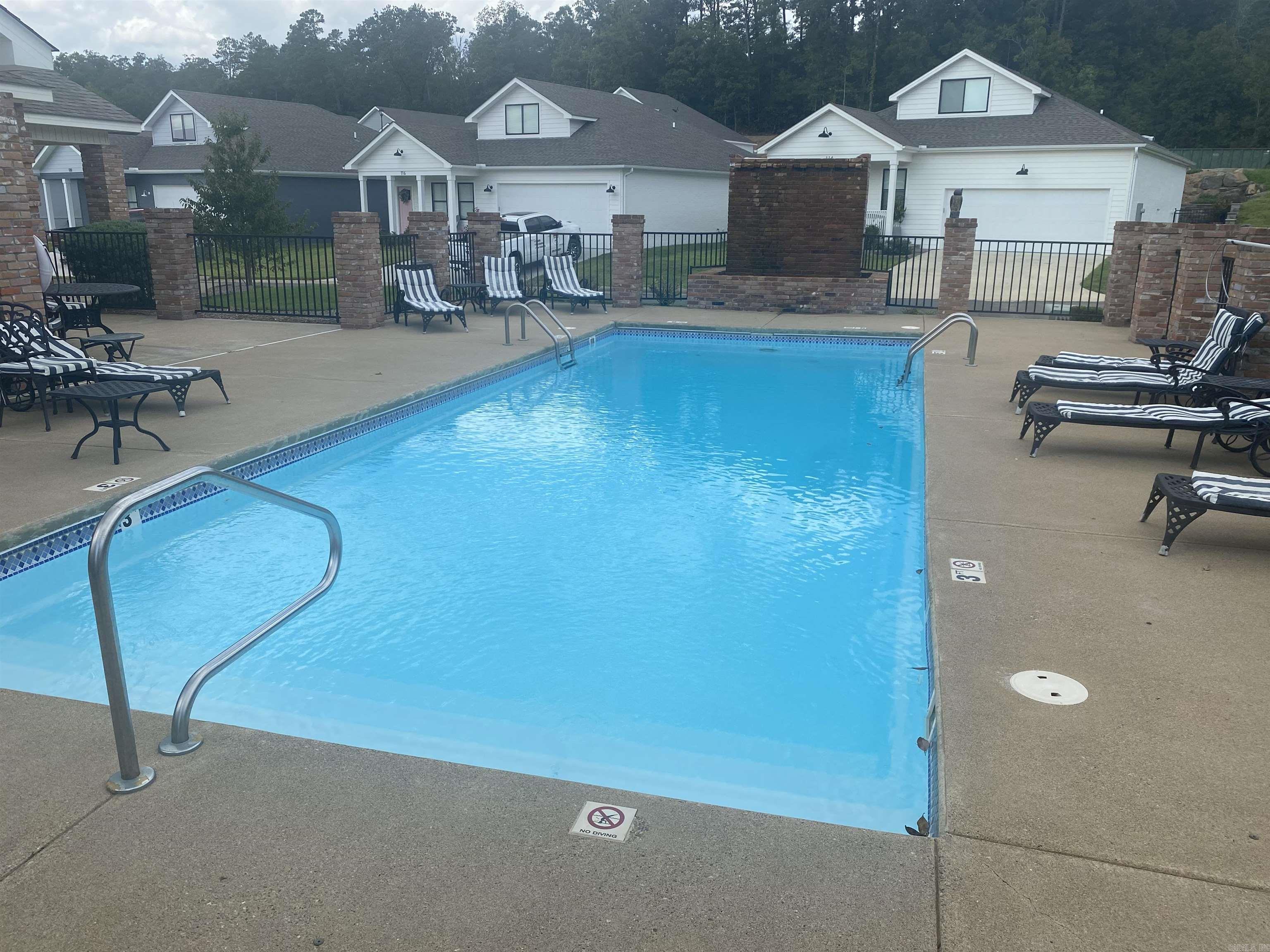 BAYSHORE COVE HPR PHASE IA - Residential