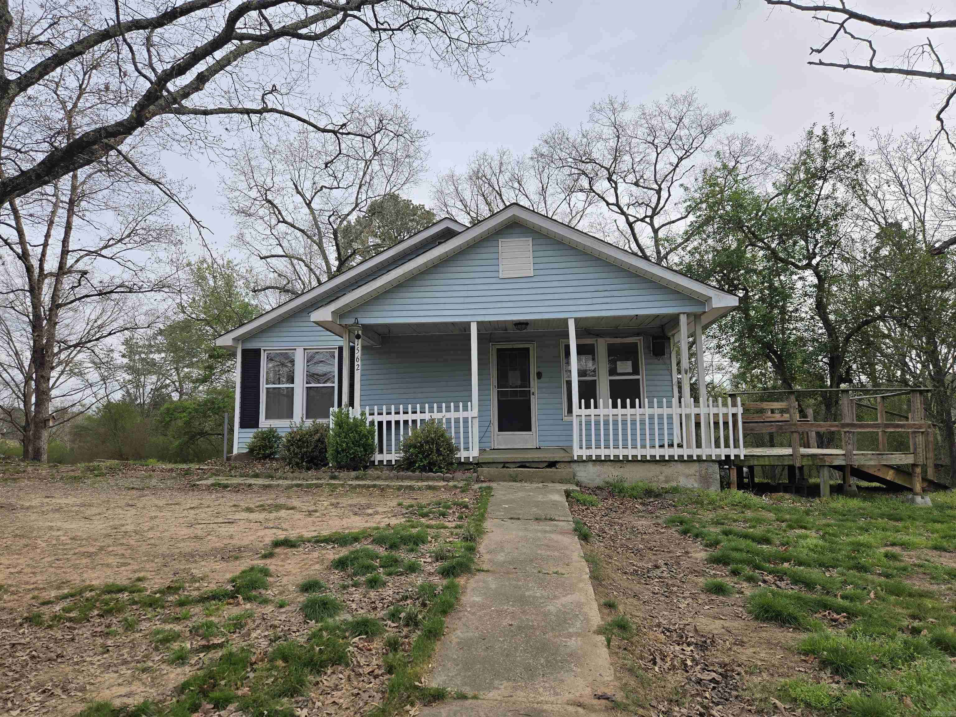 Metes & Bounds - Residential