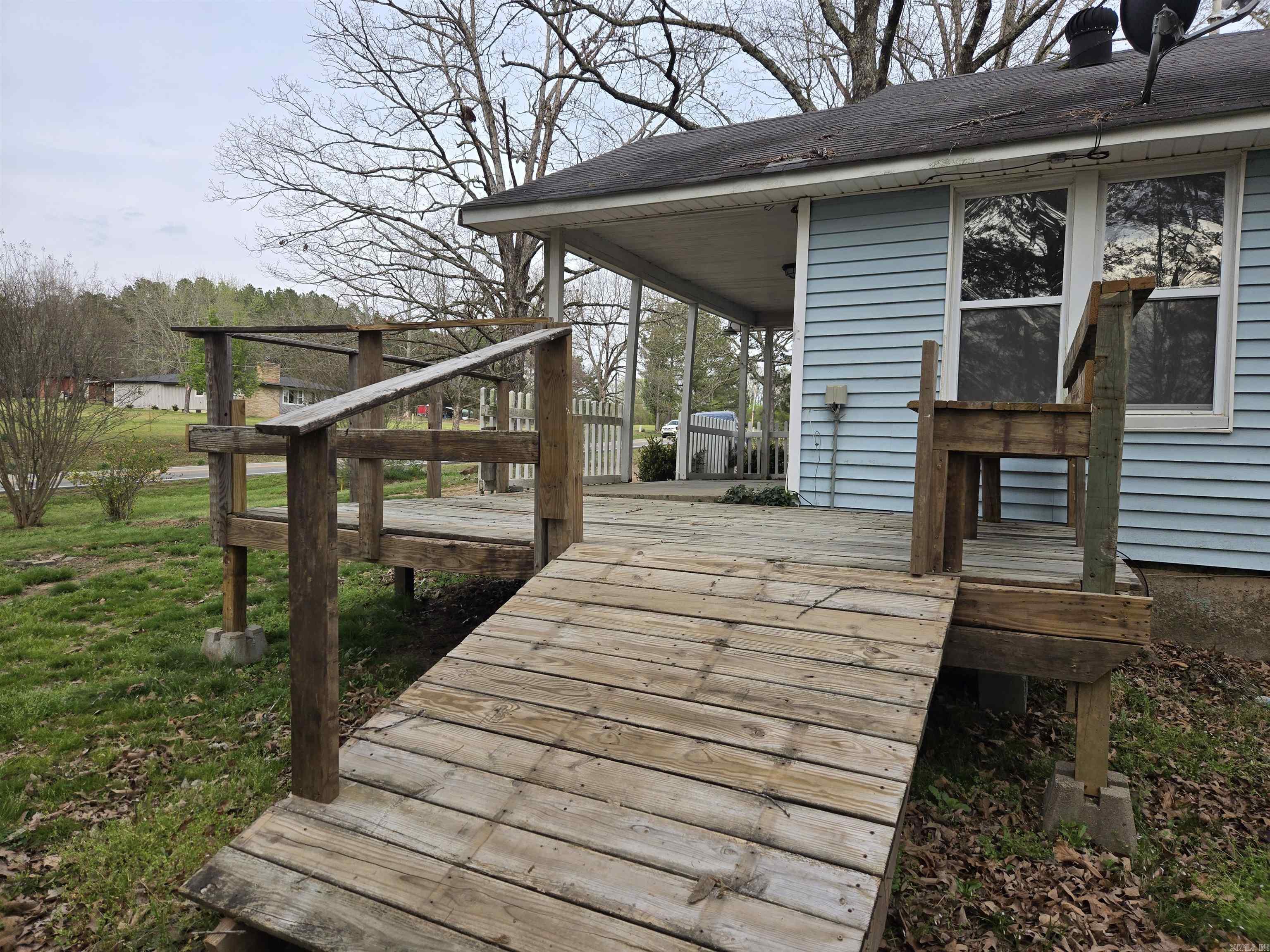 Metes & Bounds - Residential