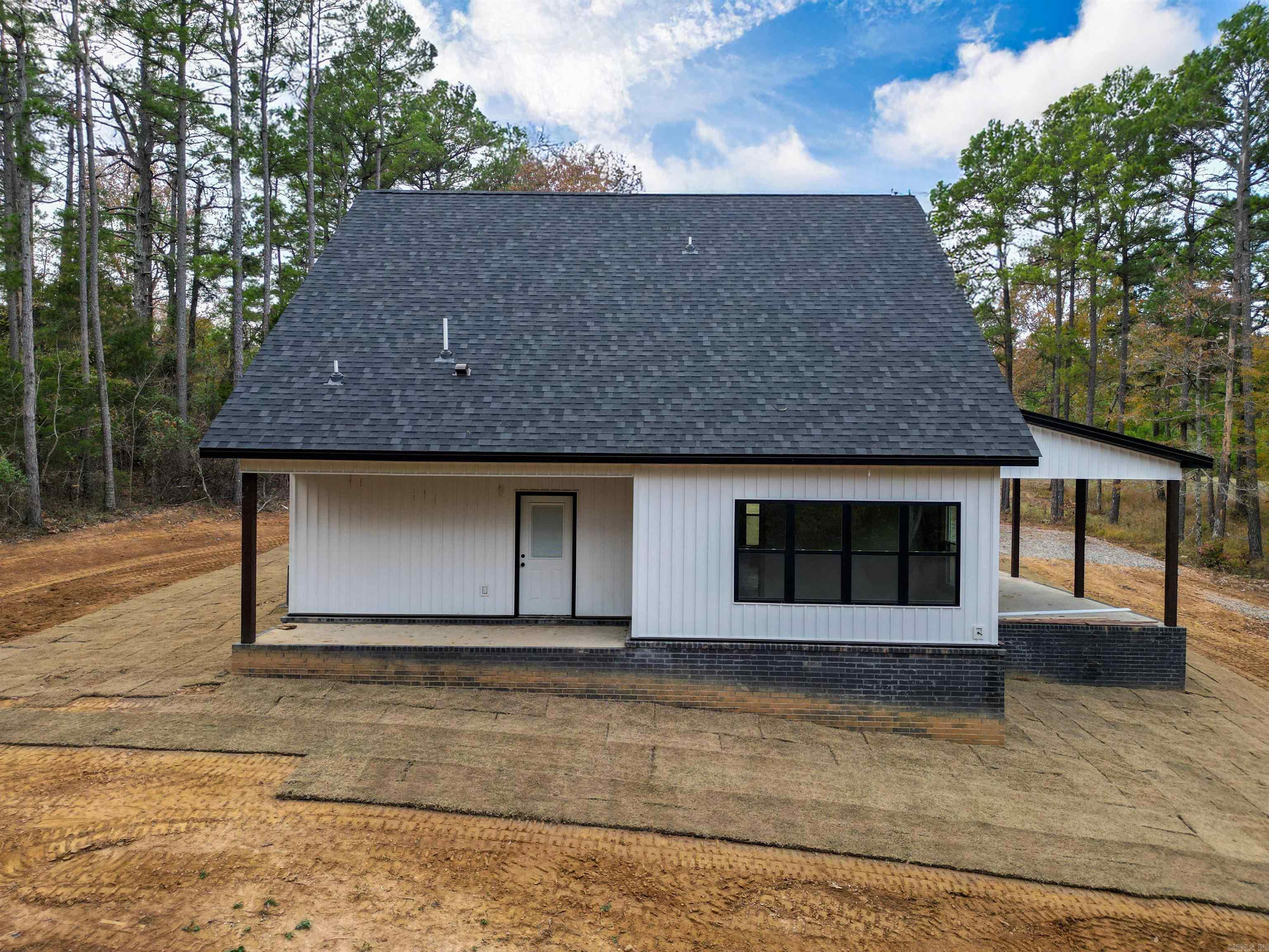 OAK RIDGE ESTATES - Residential