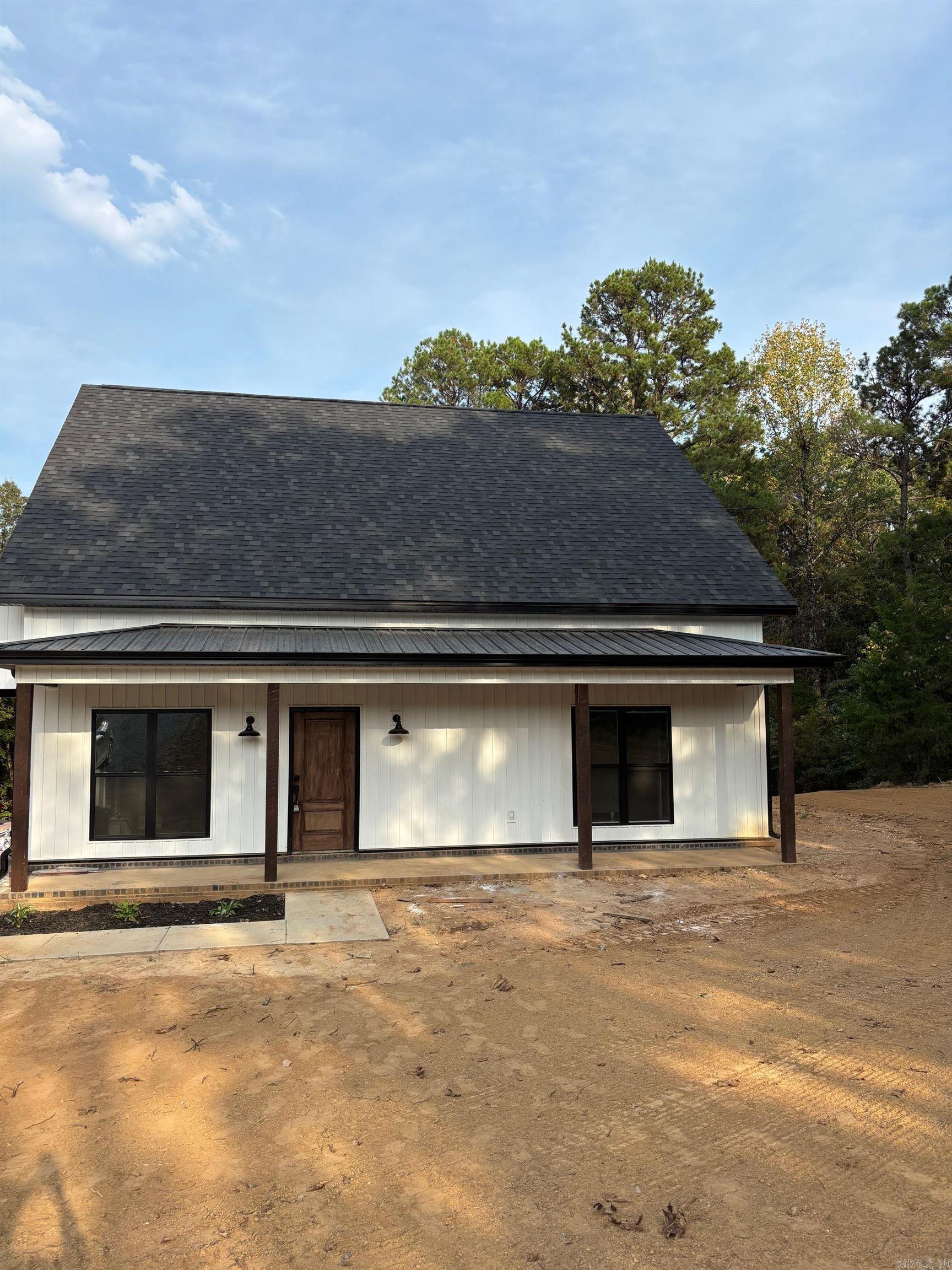 OAK RIDGE ESTATES - Residential