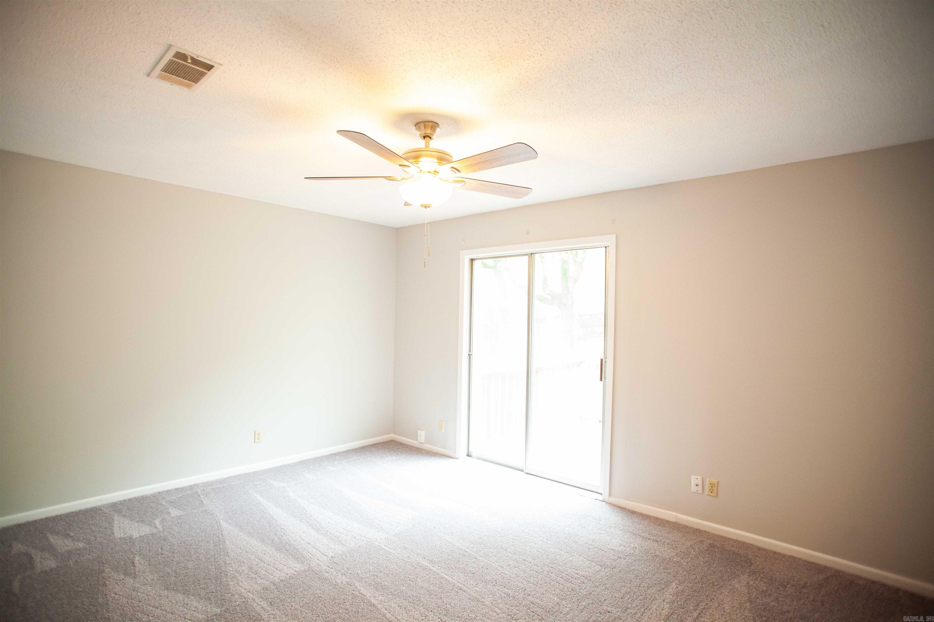 Country Club Park - Residential Lease