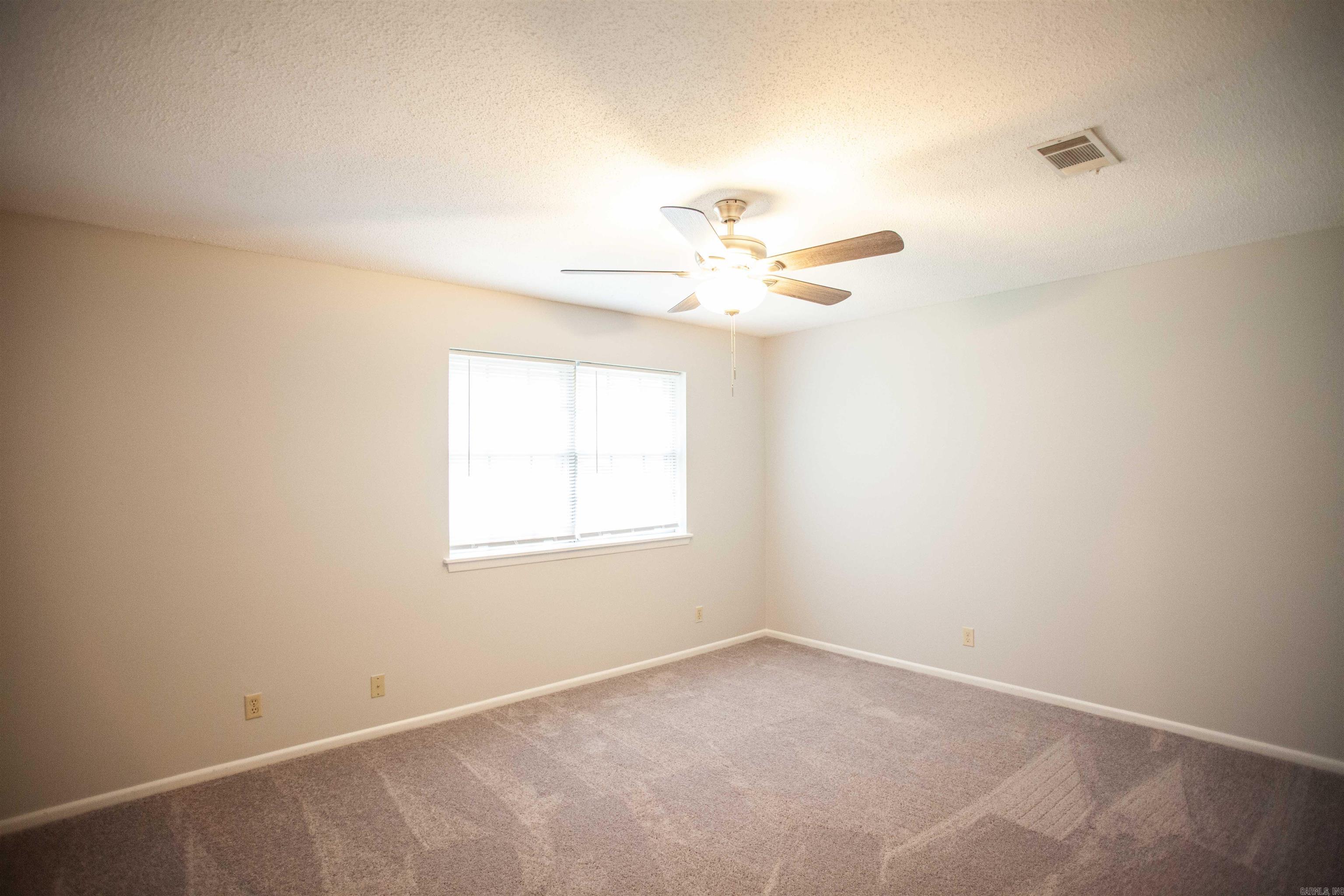 Country Club Park - Residential Lease