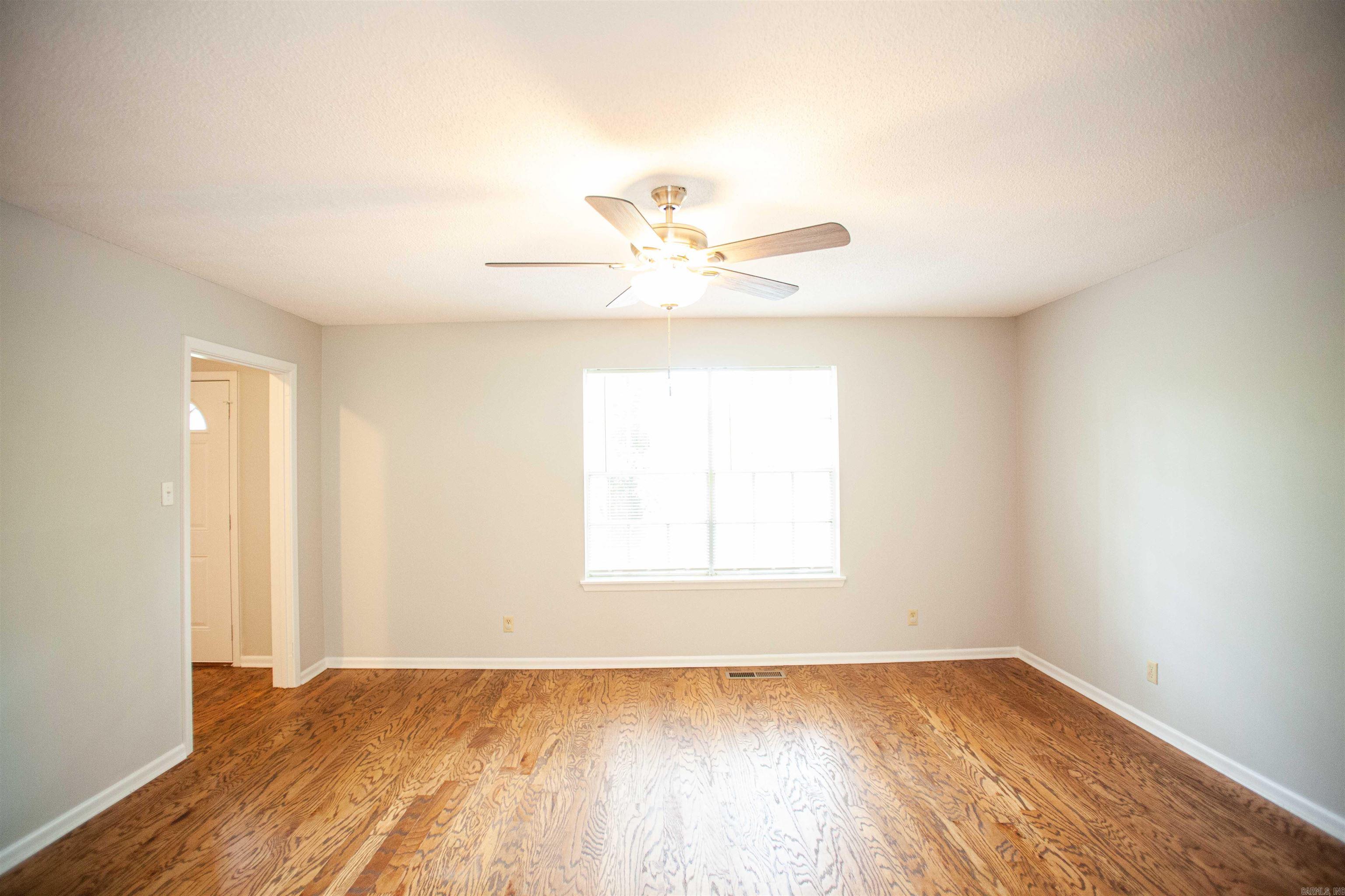 Country Club Park - Residential Lease