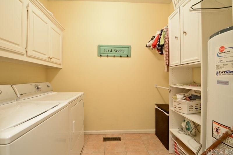 CHERRY CREEK ADDN - Residential