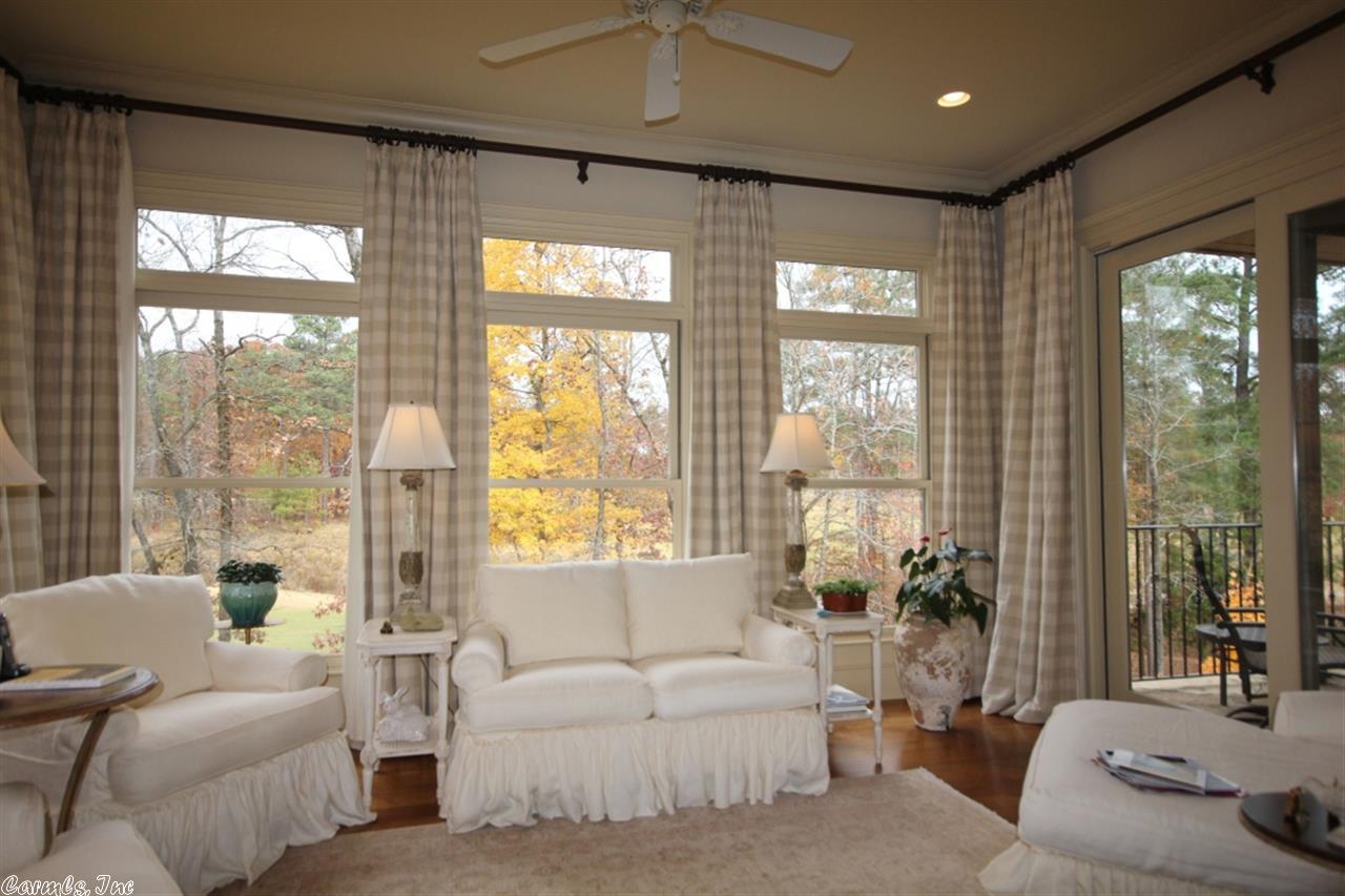 CHENAL VALLEY HALLEN COURT - Residential