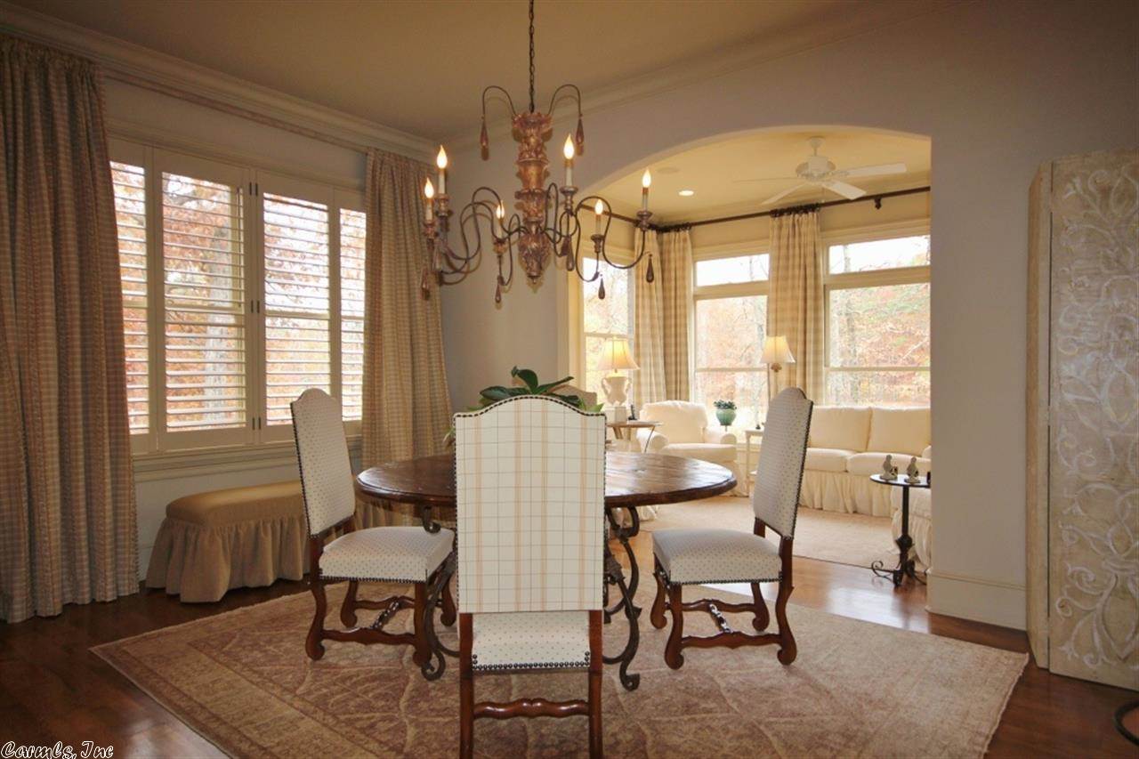 CHENAL VALLEY HALLEN COURT - Residential