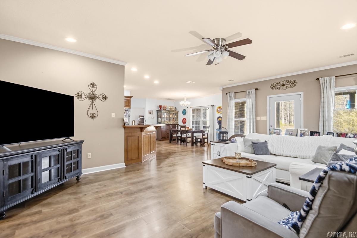 MAPLE CREEK FARMS - Residential