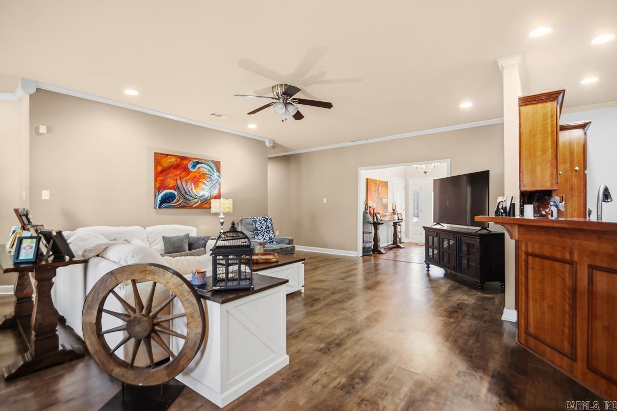 MAPLE CREEK FARMS - Residential