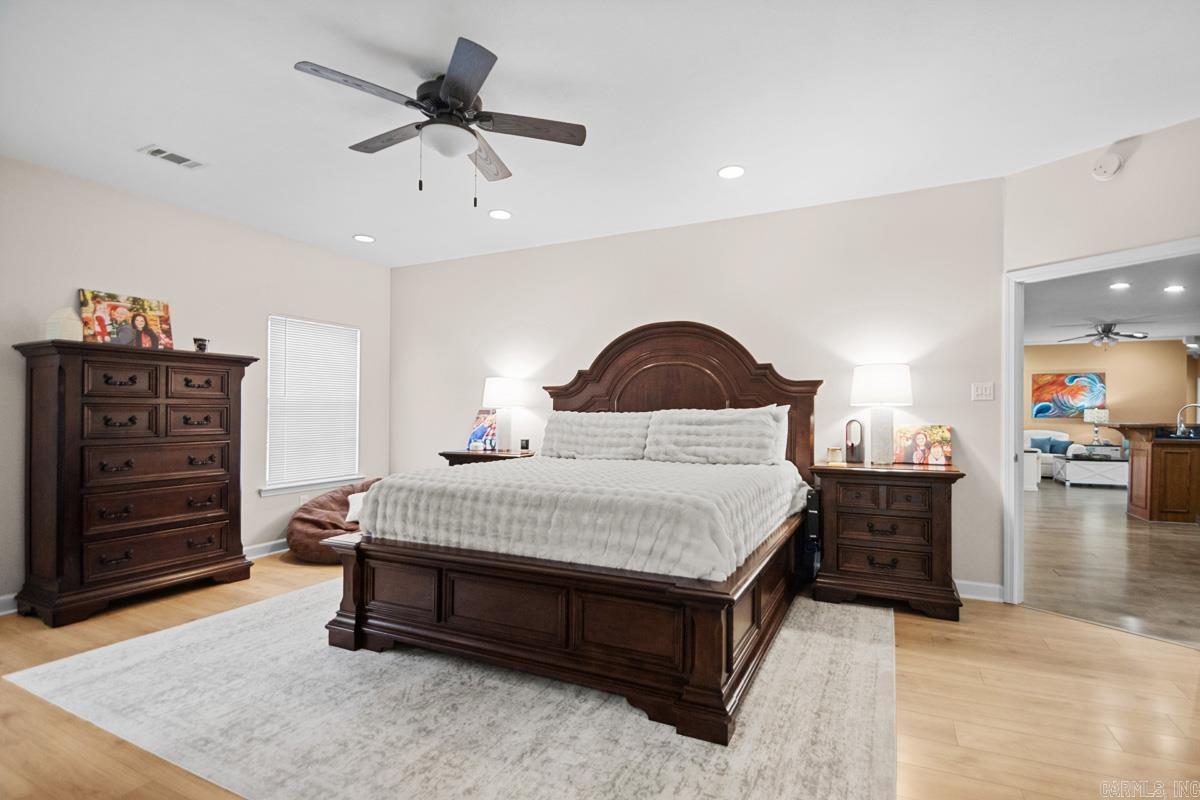 MAPLE CREEK FARMS - Residential