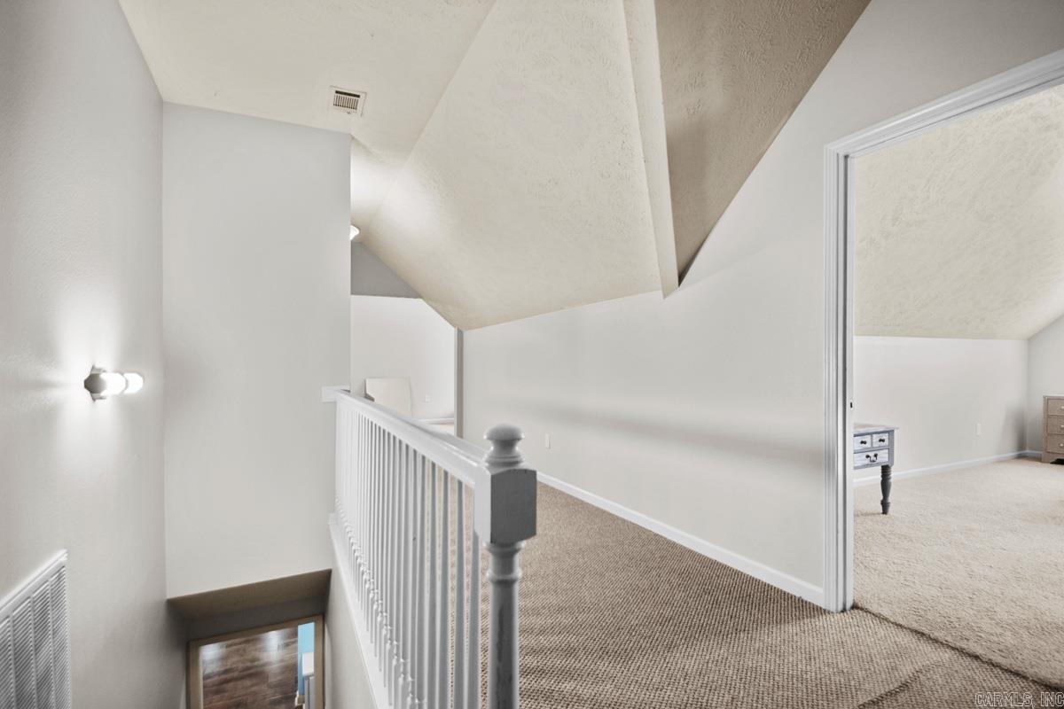 MAPLE CREEK FARMS - Residential