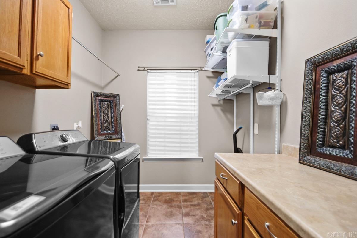 MAPLE CREEK FARMS - Residential