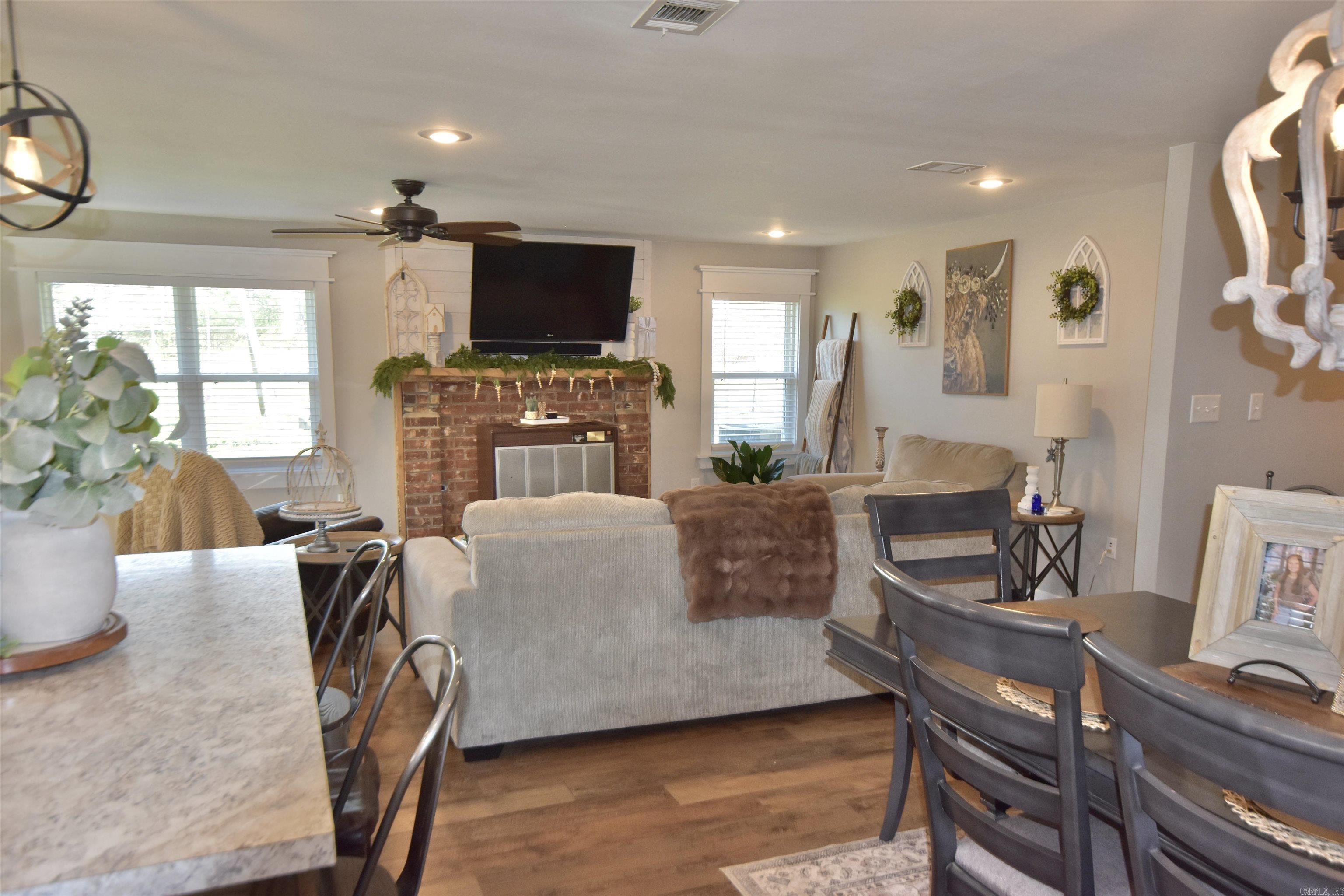 GIFFORD - Residential