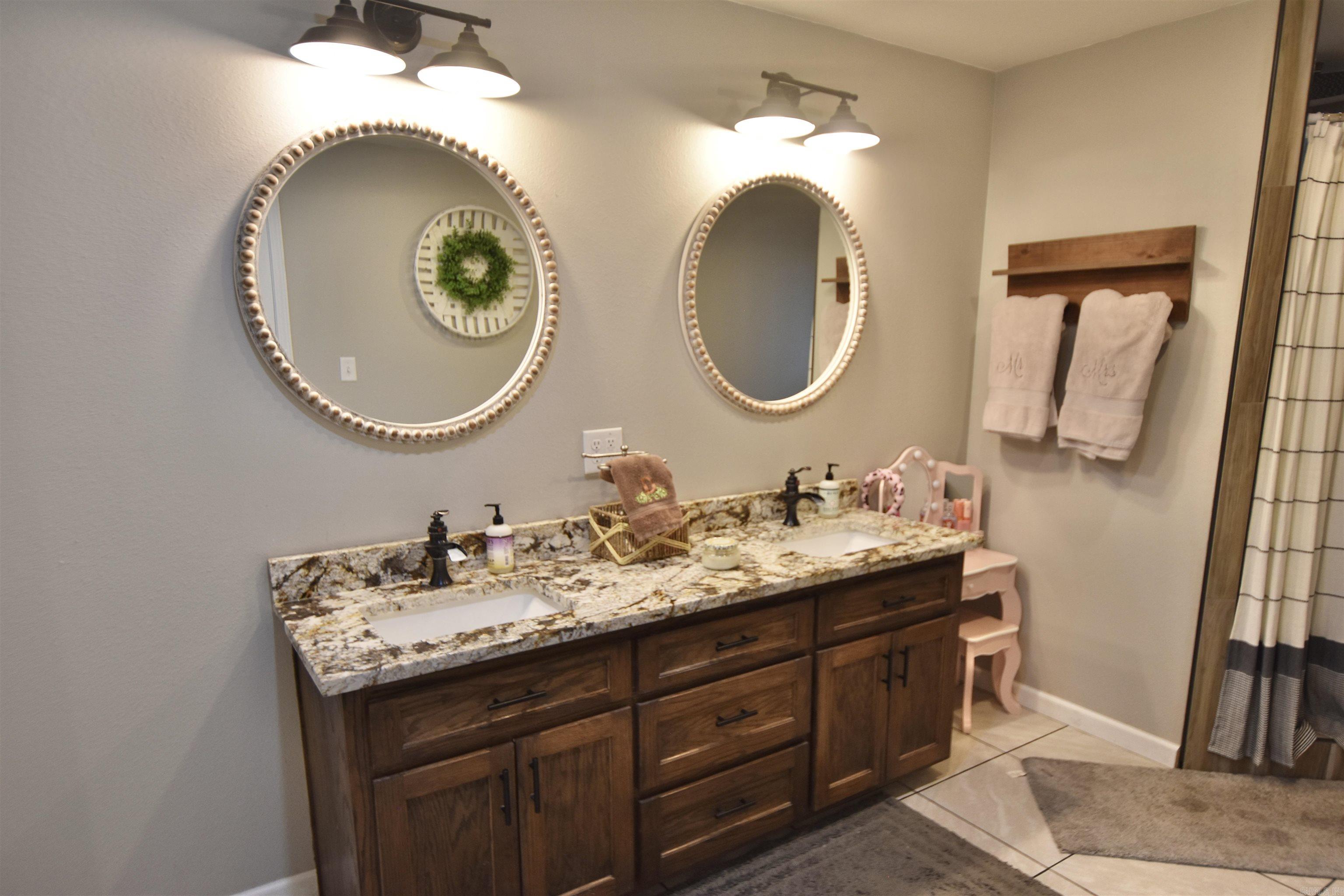 GIFFORD - Residential