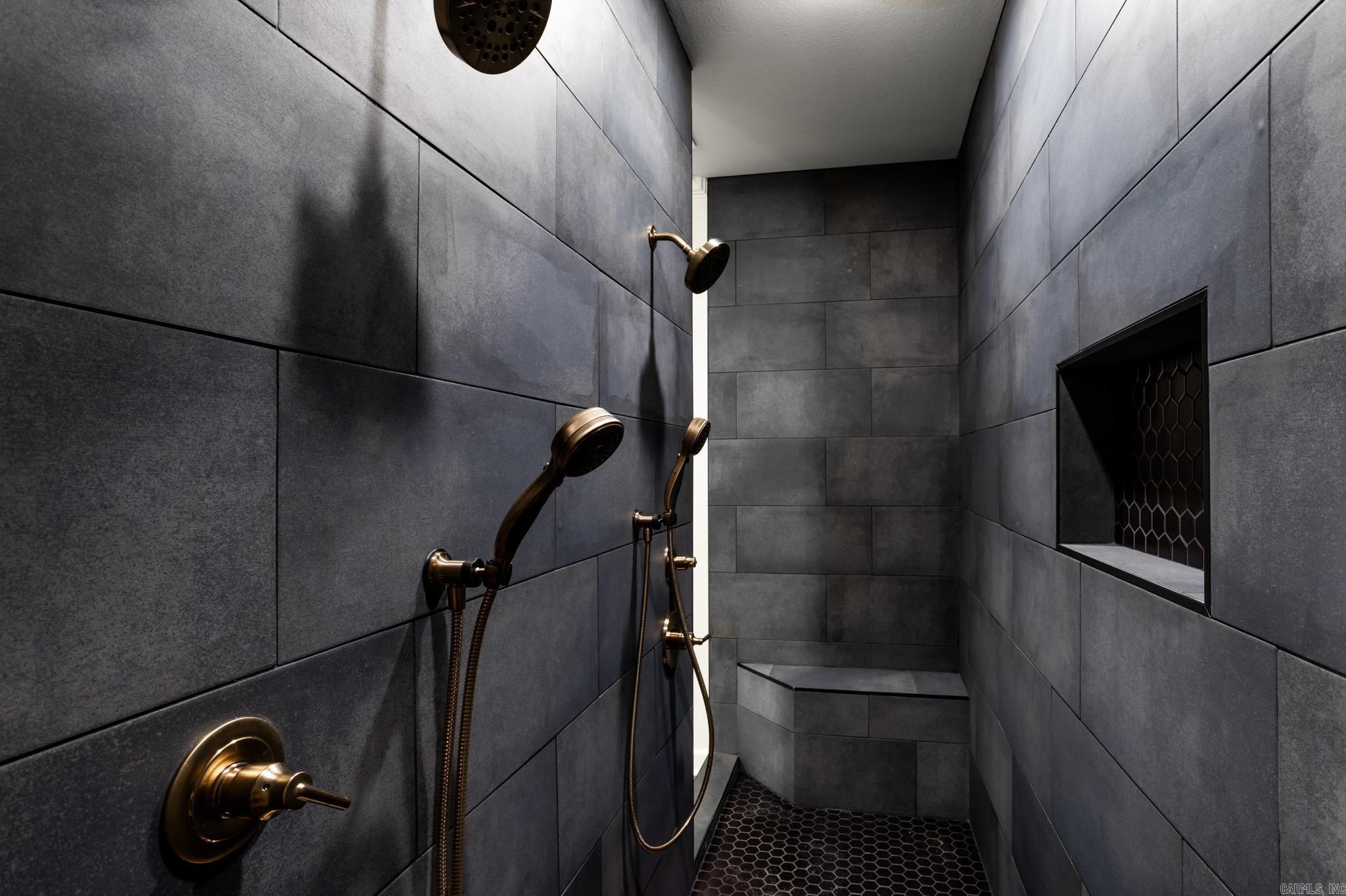 JACKSON ACRES - Residential