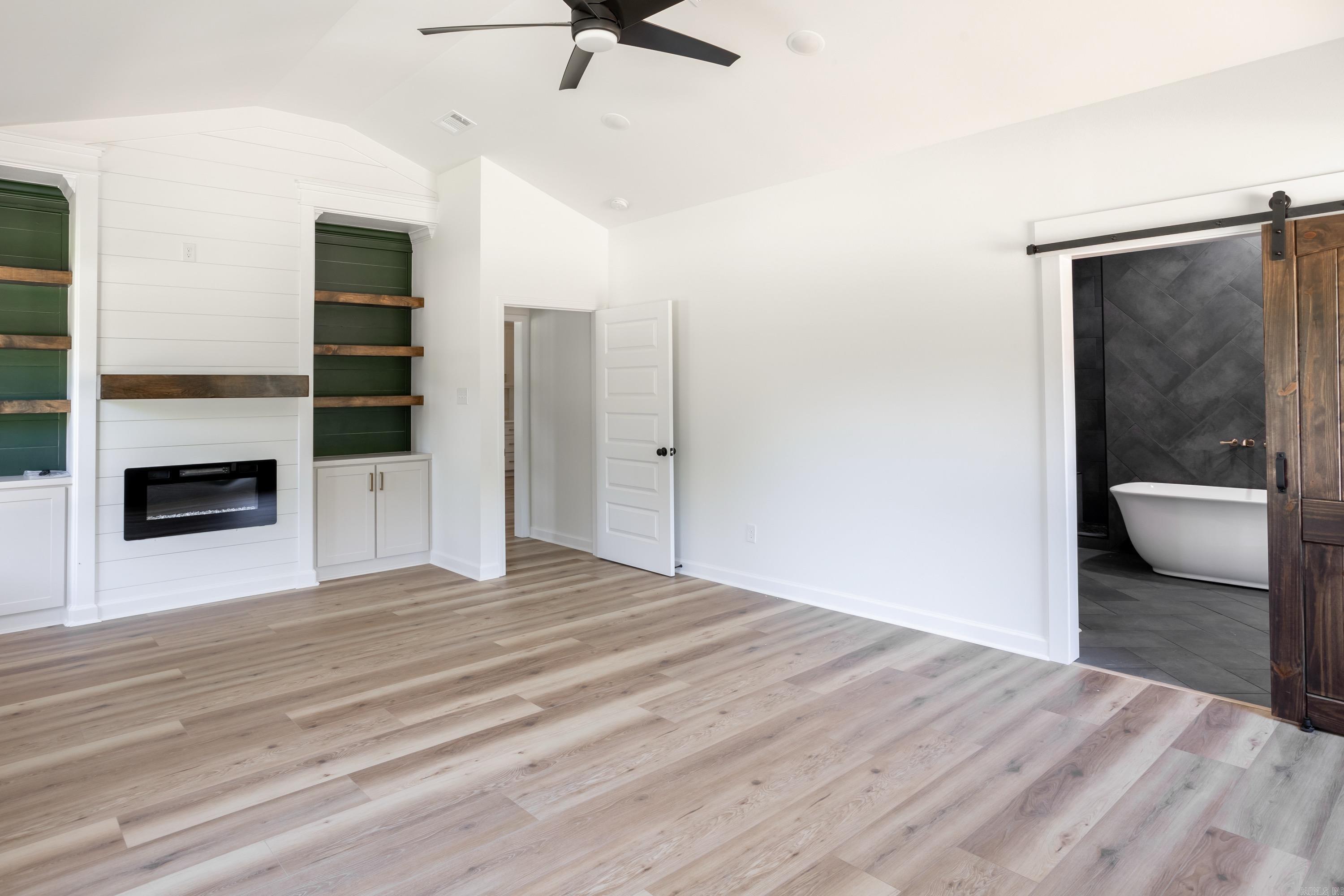 JACKSON ACRES - Residential