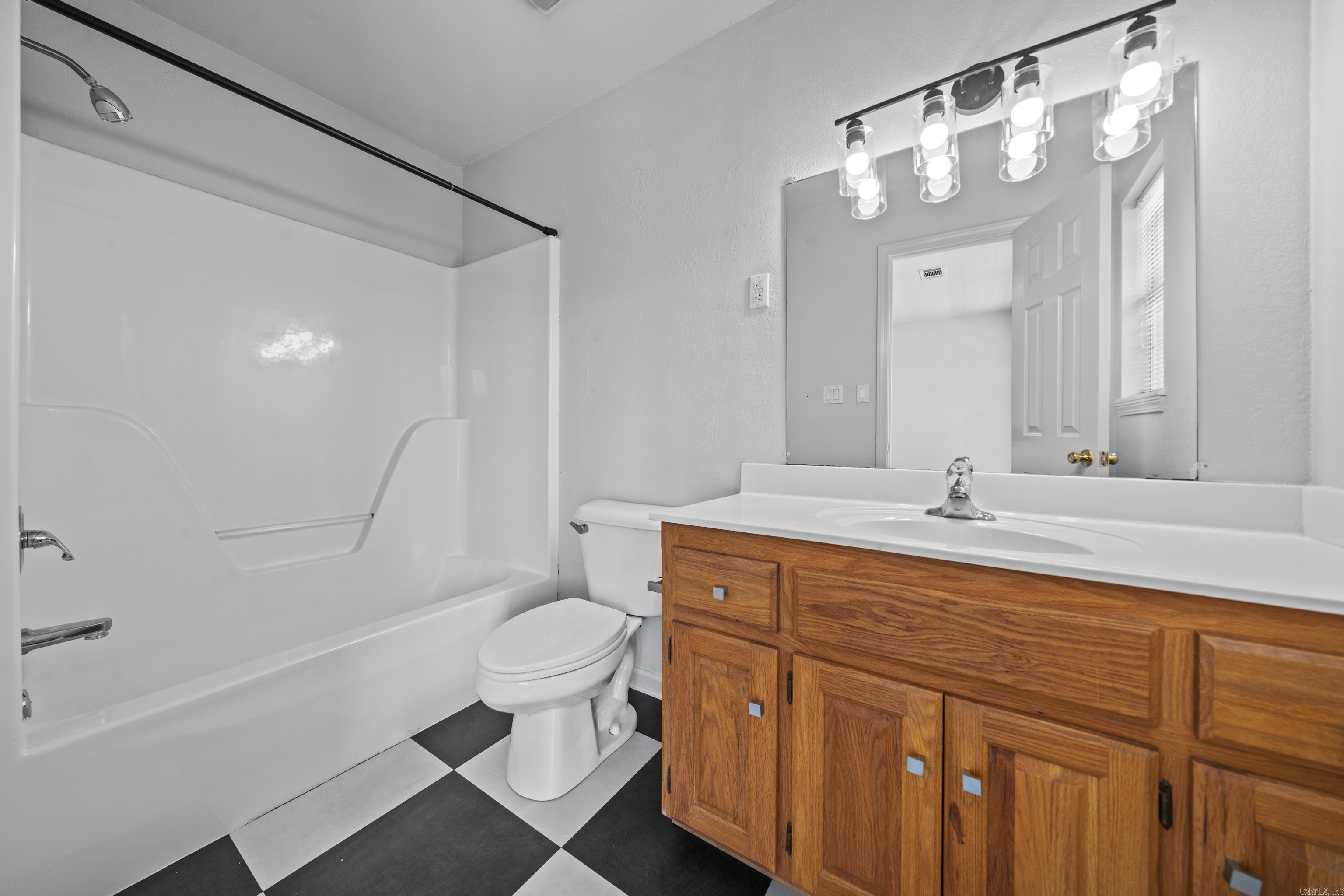 Lake Point Garden - Residential Lease