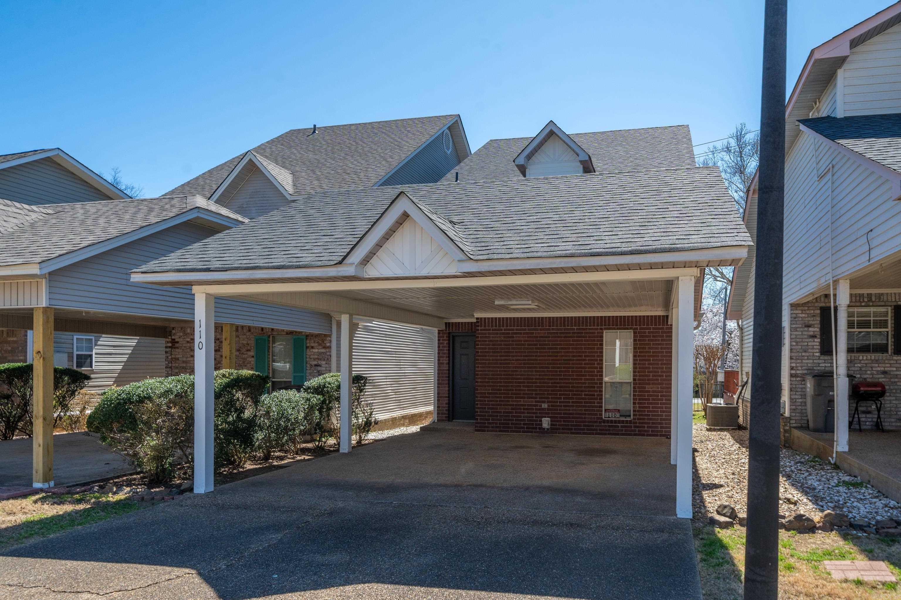 Lake Point Garden - Residential Lease