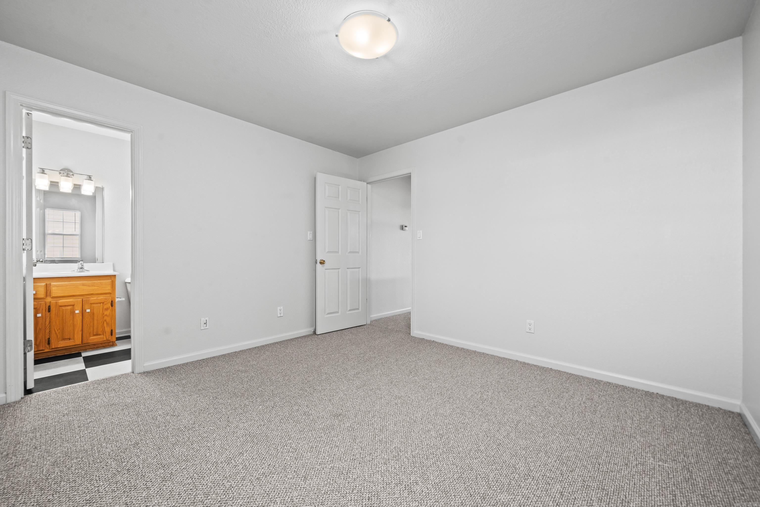 Lake Point Garden - Residential Lease