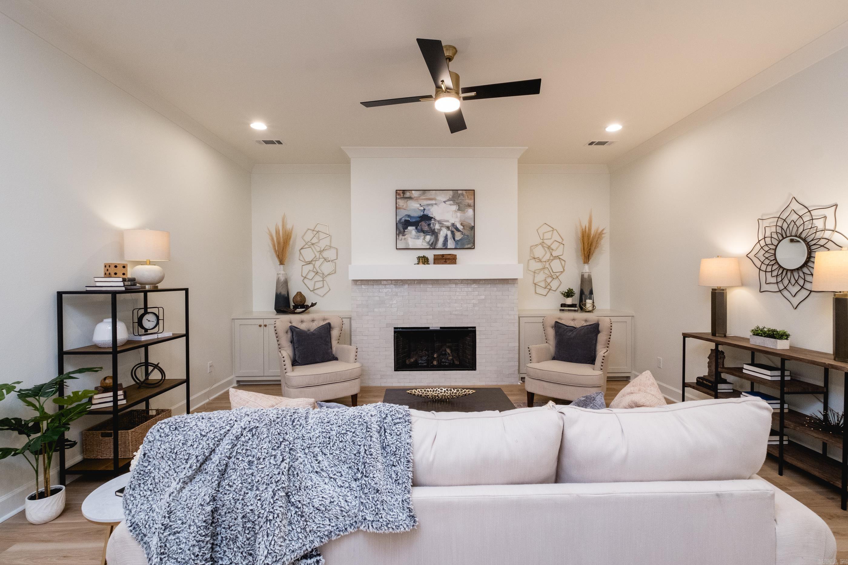 FLETCHER VALLEY "FLETCHER RIDGE" - Residential