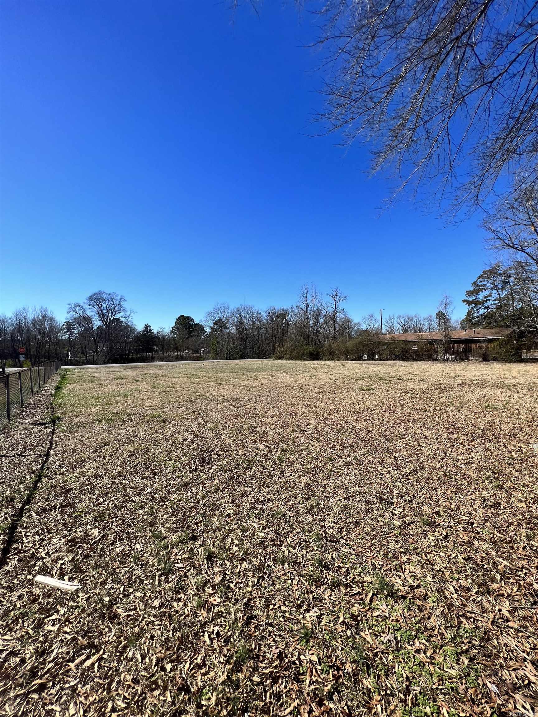 City of Redfield - Commercial Sale