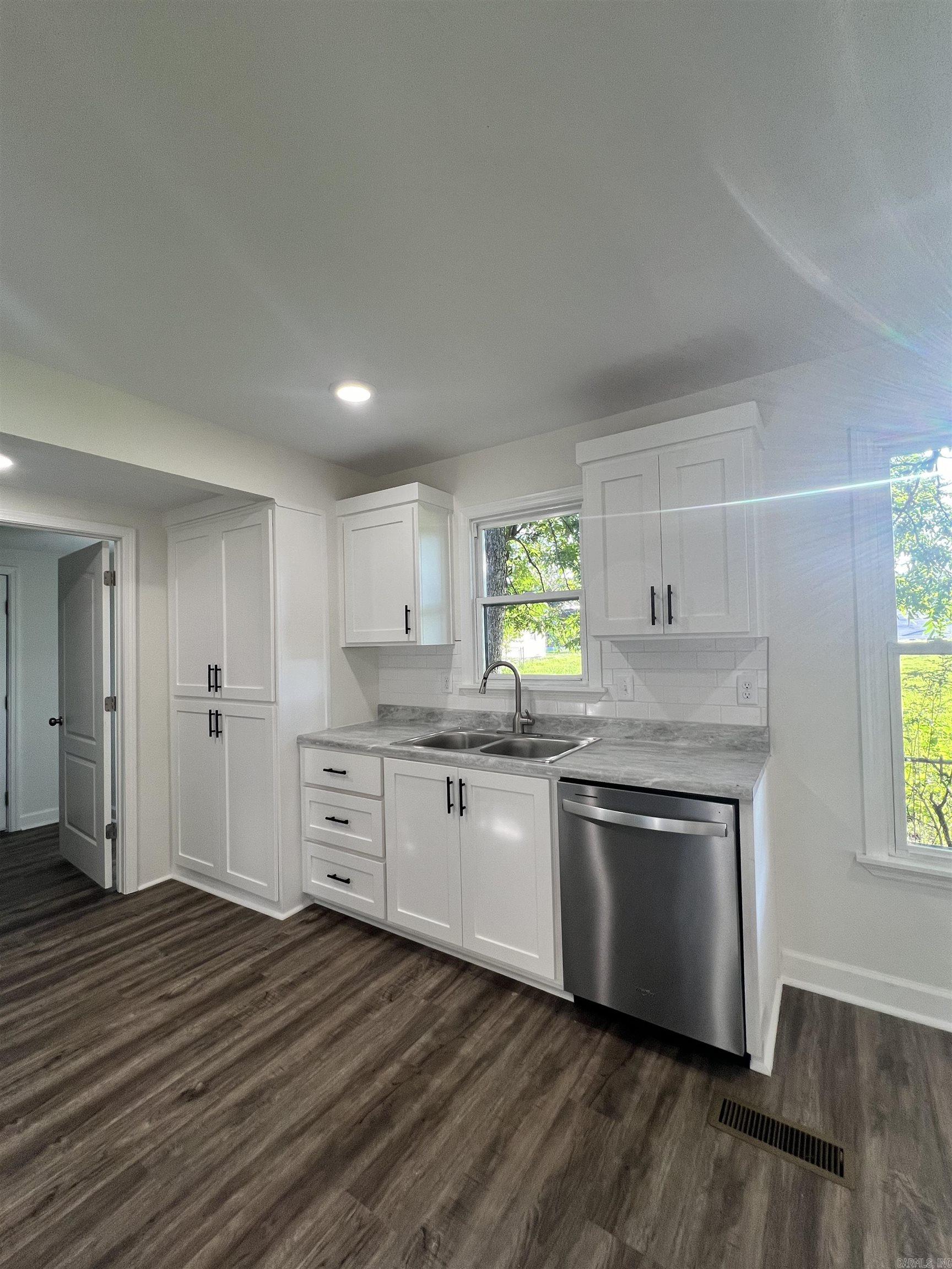 Holford 2nd - Residential