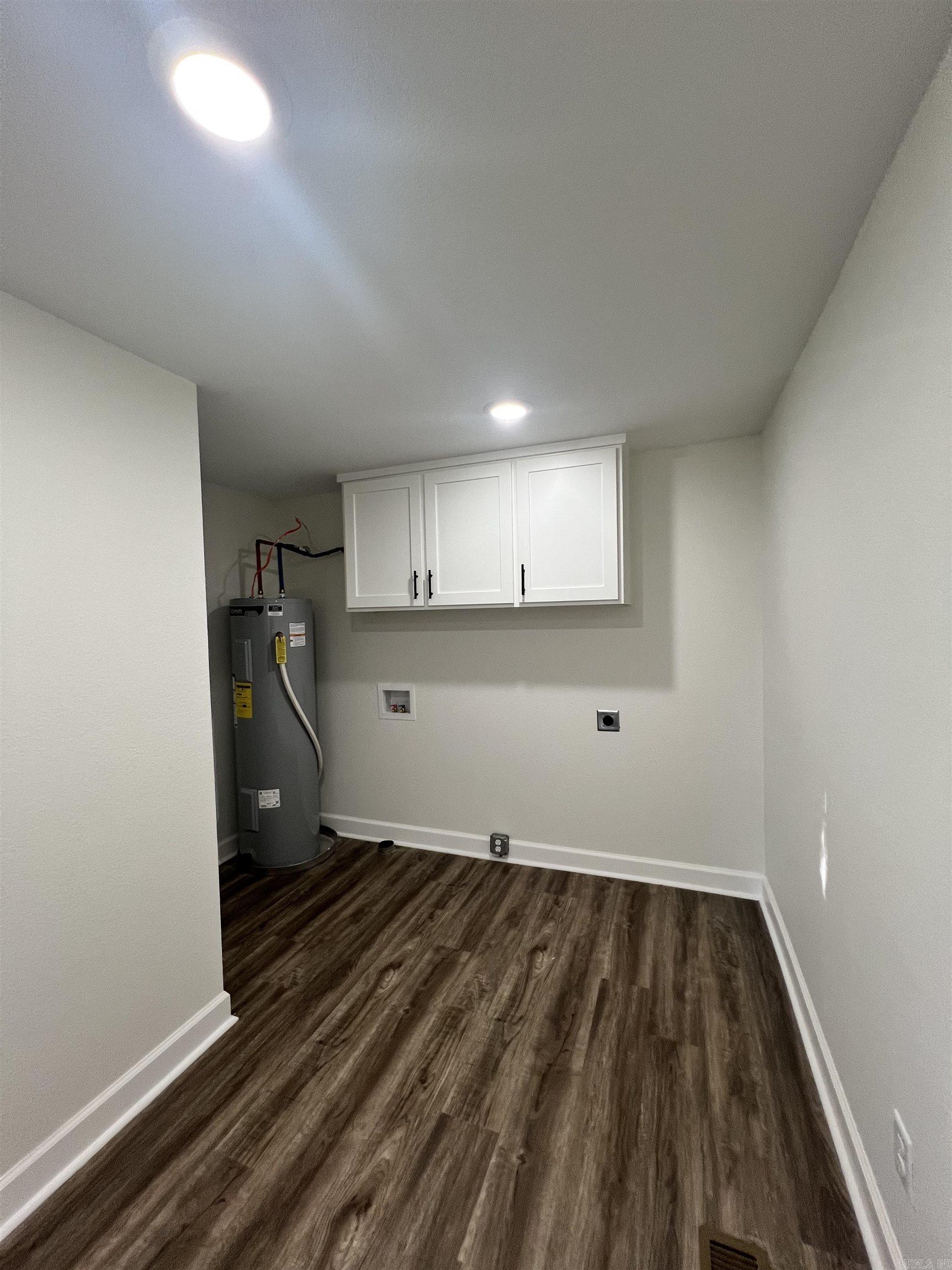 Holford 2nd - Residential