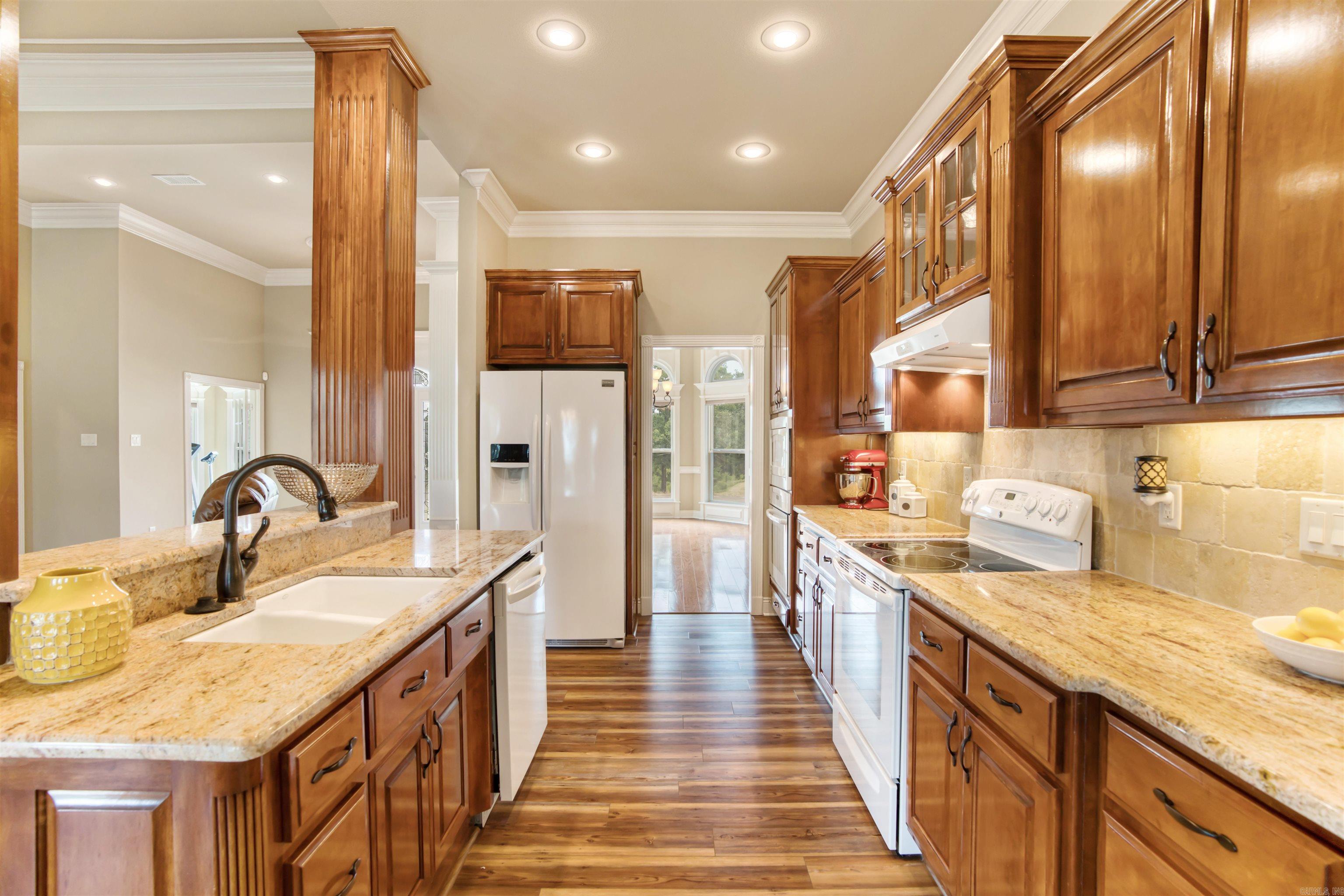 GREYSTONE - Residential