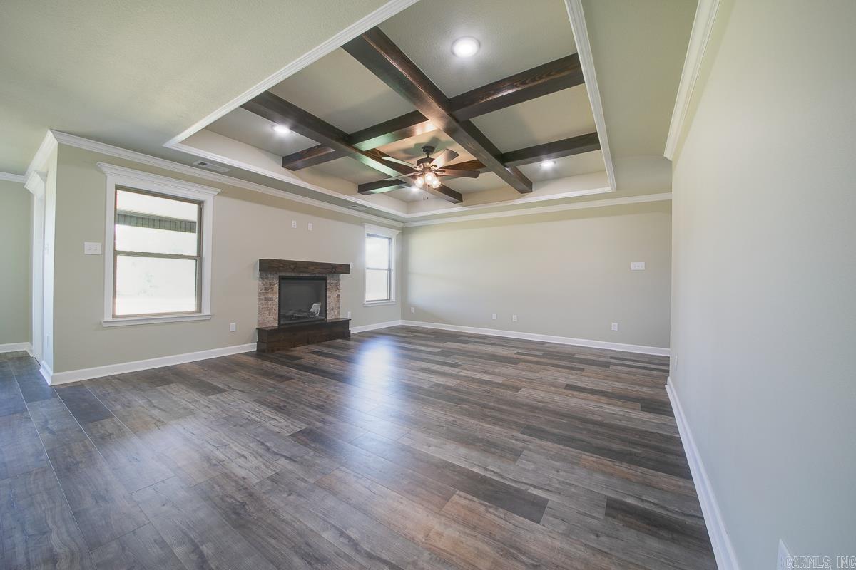 HERITAGE MEADOWS - Residential Lease